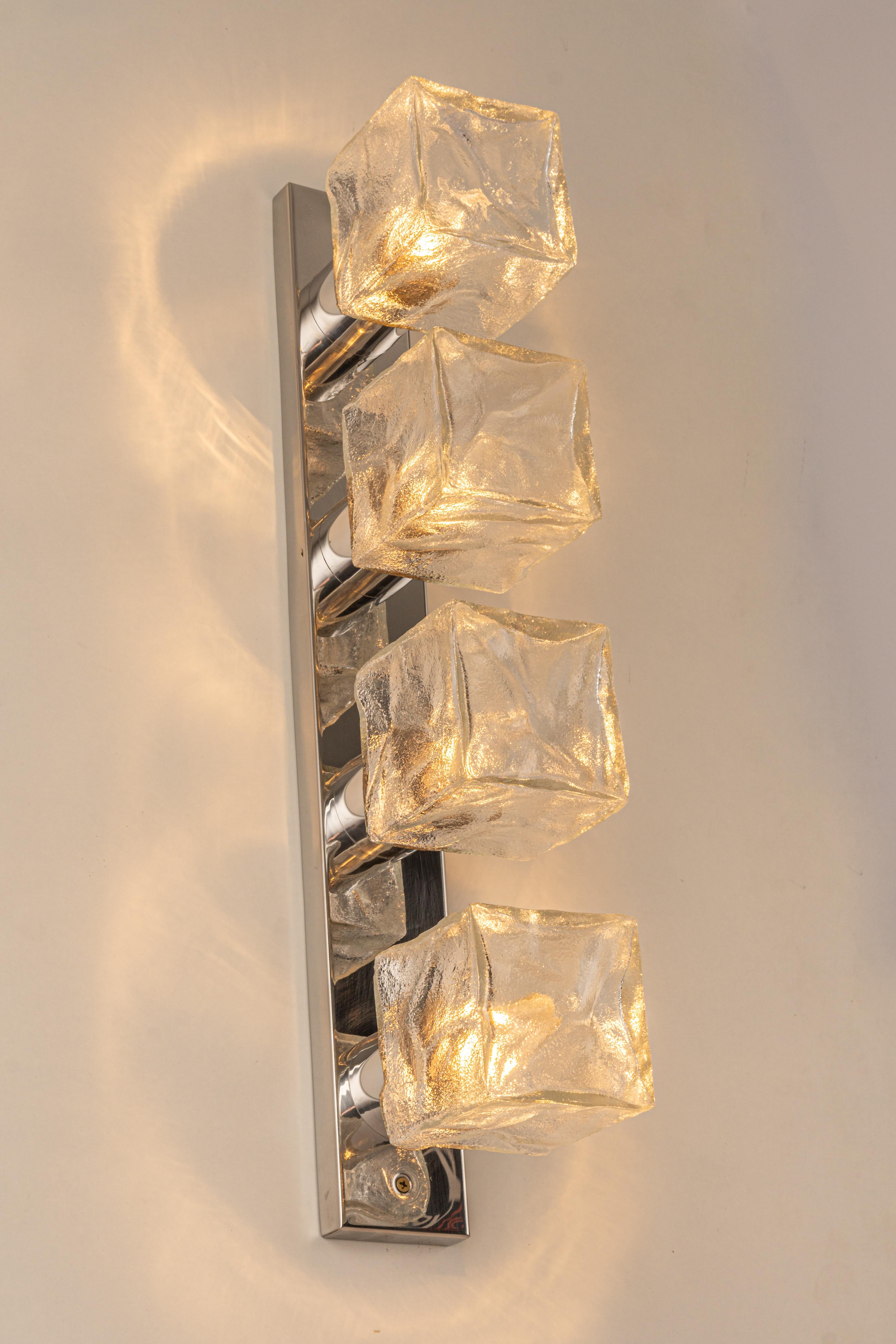 Large Murano Ice Glass Wall Light by Kalmar Cube, Austria, 1960s For Sale 1