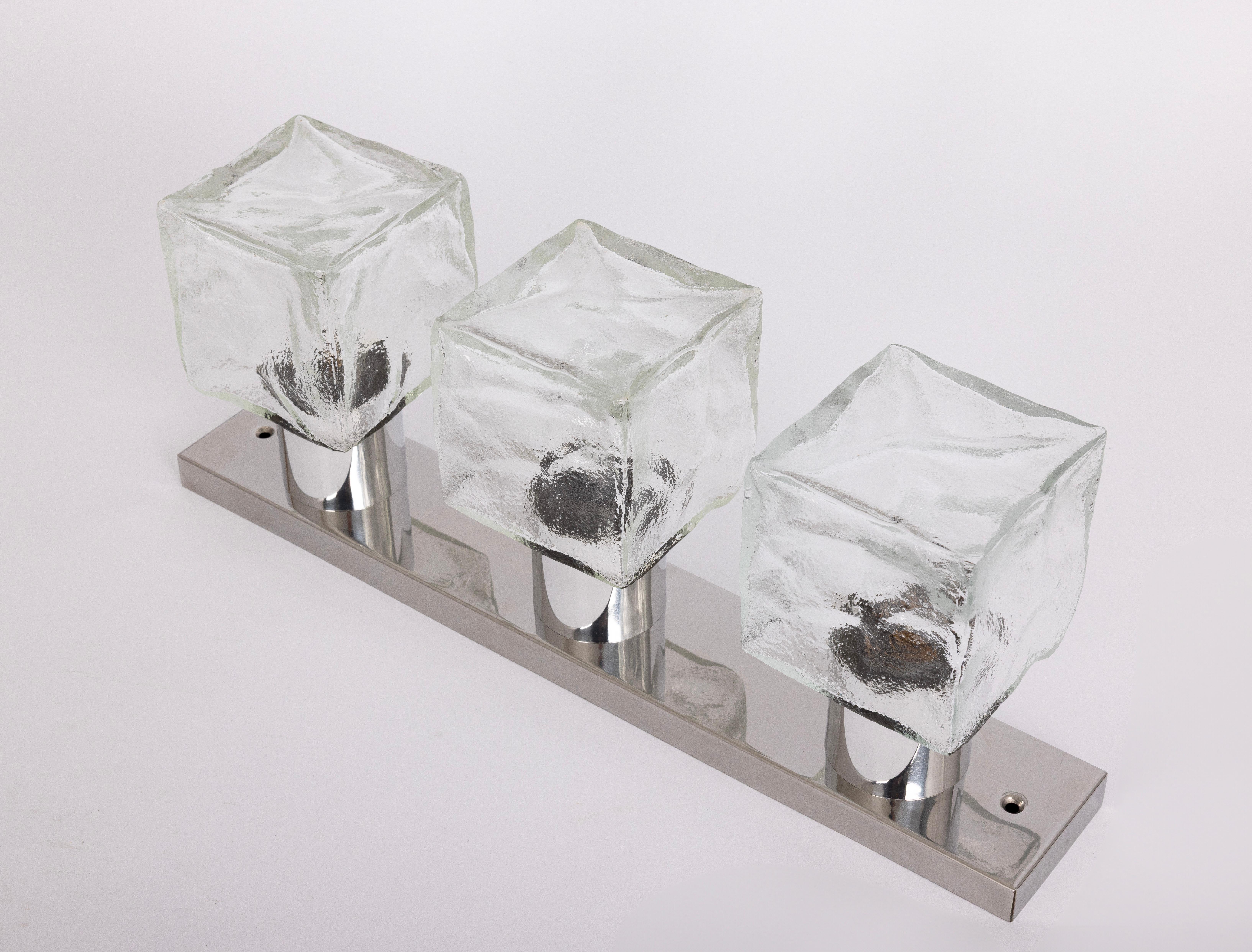 Gran aplique de cristal de Murano de Kalmar Cube, Austria, años 60 en venta 2