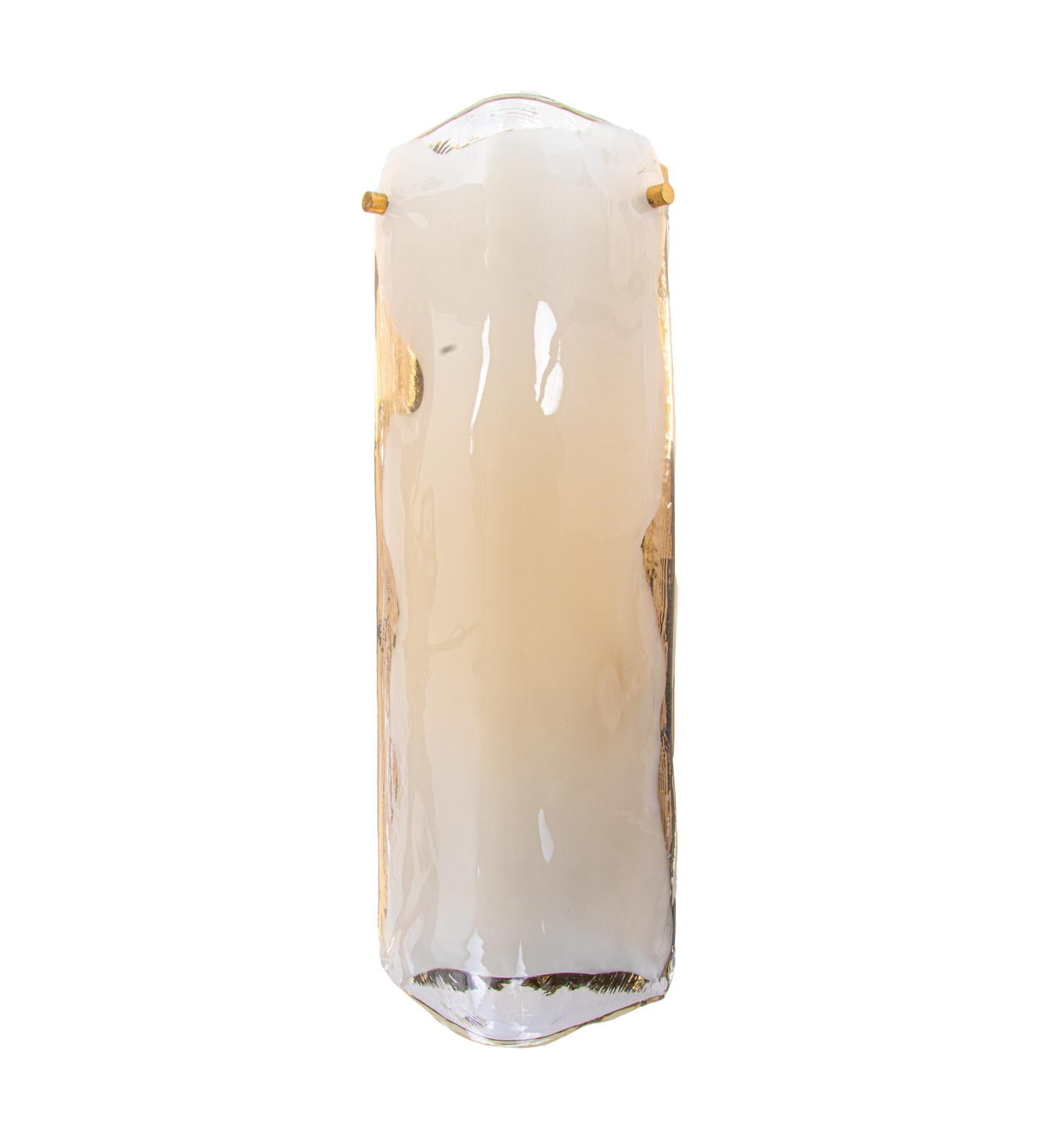 1 (of 2) 1960 Kalmar Large Murano Ice Glass & Brass Wall Sconce by Carlo Nason In Good Condition For Sale In Niederdorfelden, Hessen