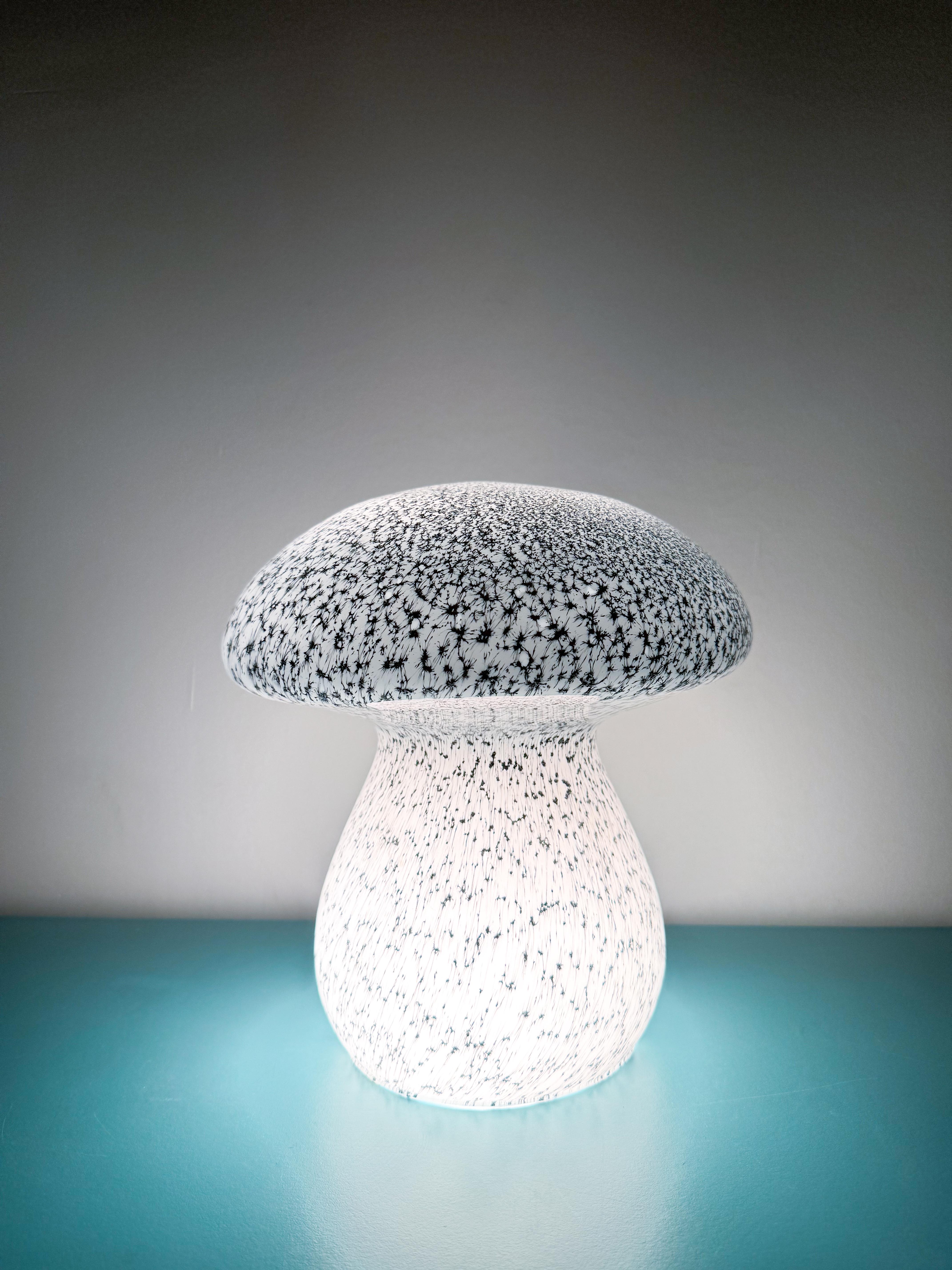 Italian Large Murano Mushroom Shaped Dotted White and Black Glass Table Lamp 