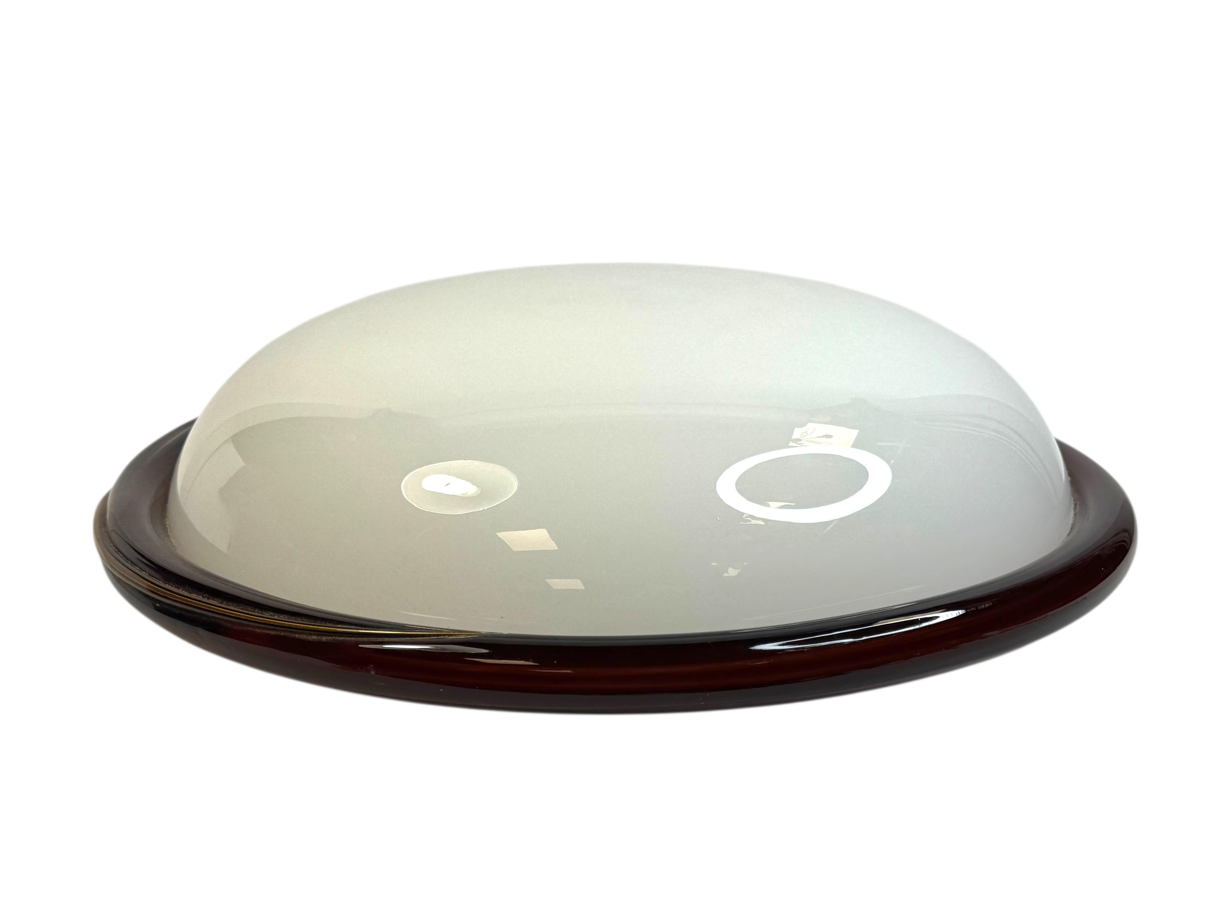 Große Murano Opalglas & braunen Streifen Flush Mount Made by Itre Italien 1980er im Angebot 11