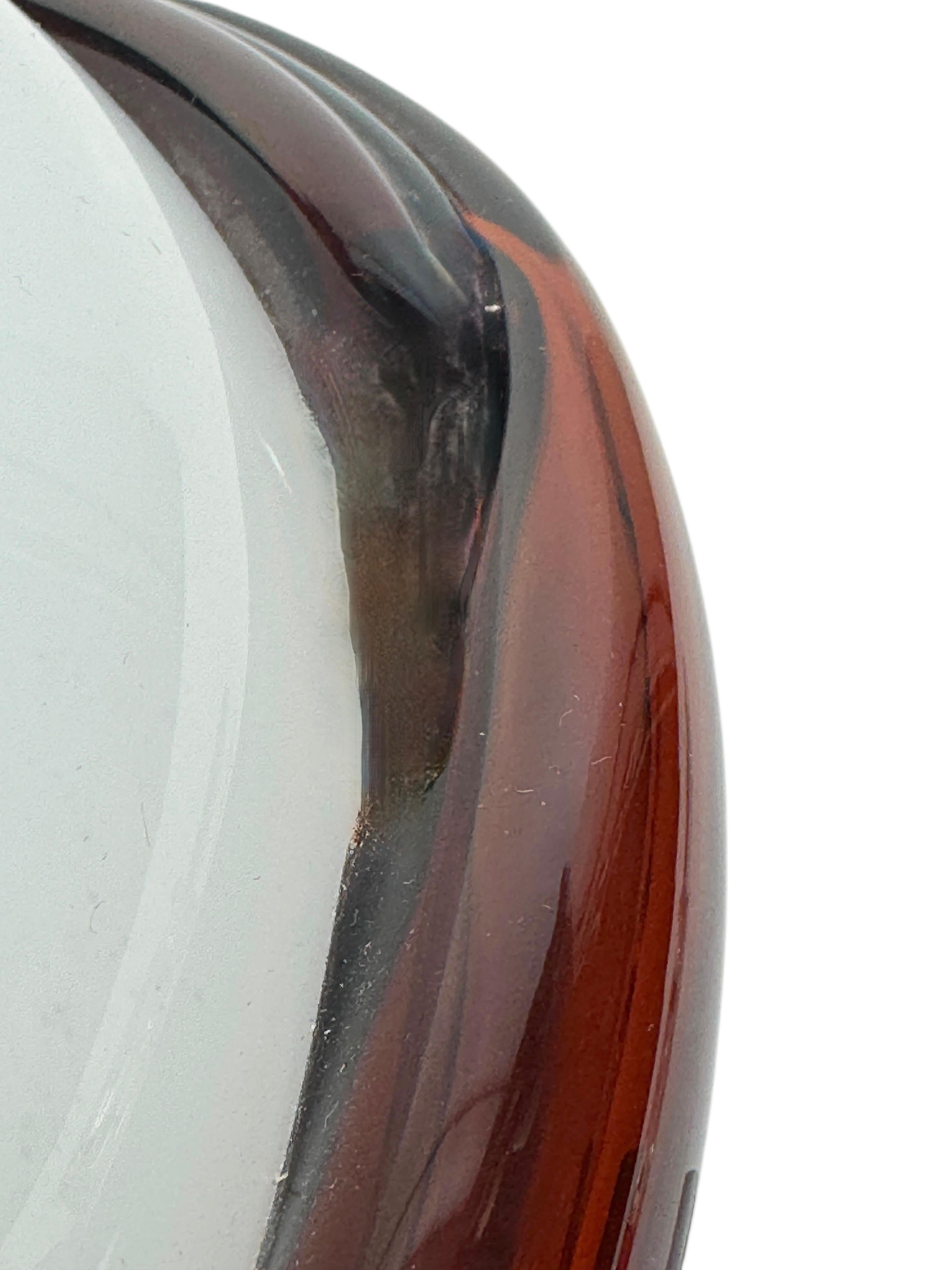 Große Murano Opalglas & braunen Streifen Flush Mount Made by Itre Italien 1980er (Metall) im Angebot