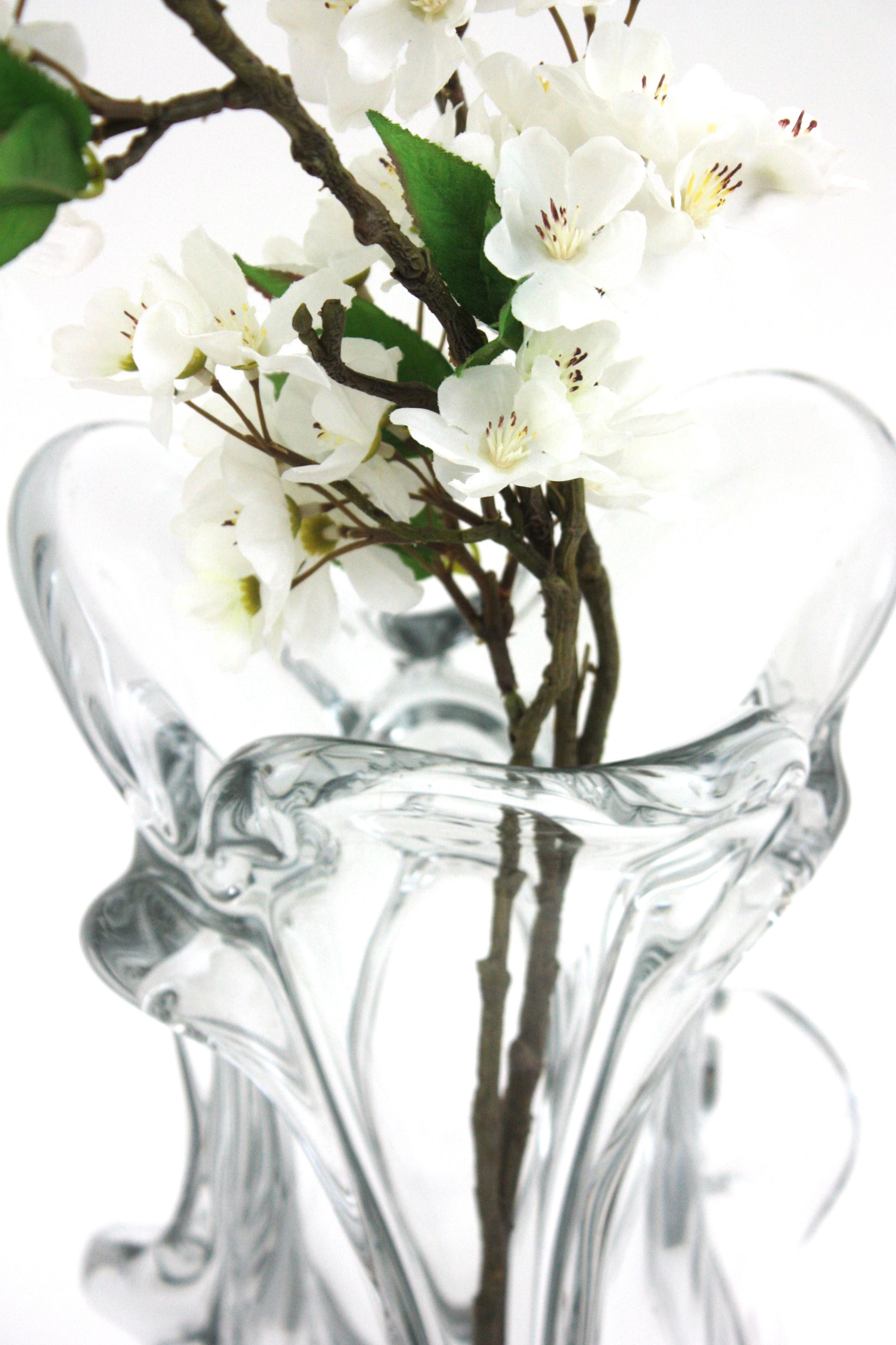 Grand vase de forme organique en verre clair de Murano, années 1950 en vente 7