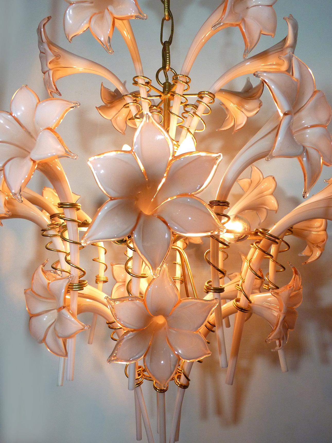 Italian Large Murano Pink Lilly Sculptural Chandelier Franco Luce Art Glass & Gilt Brass For Sale