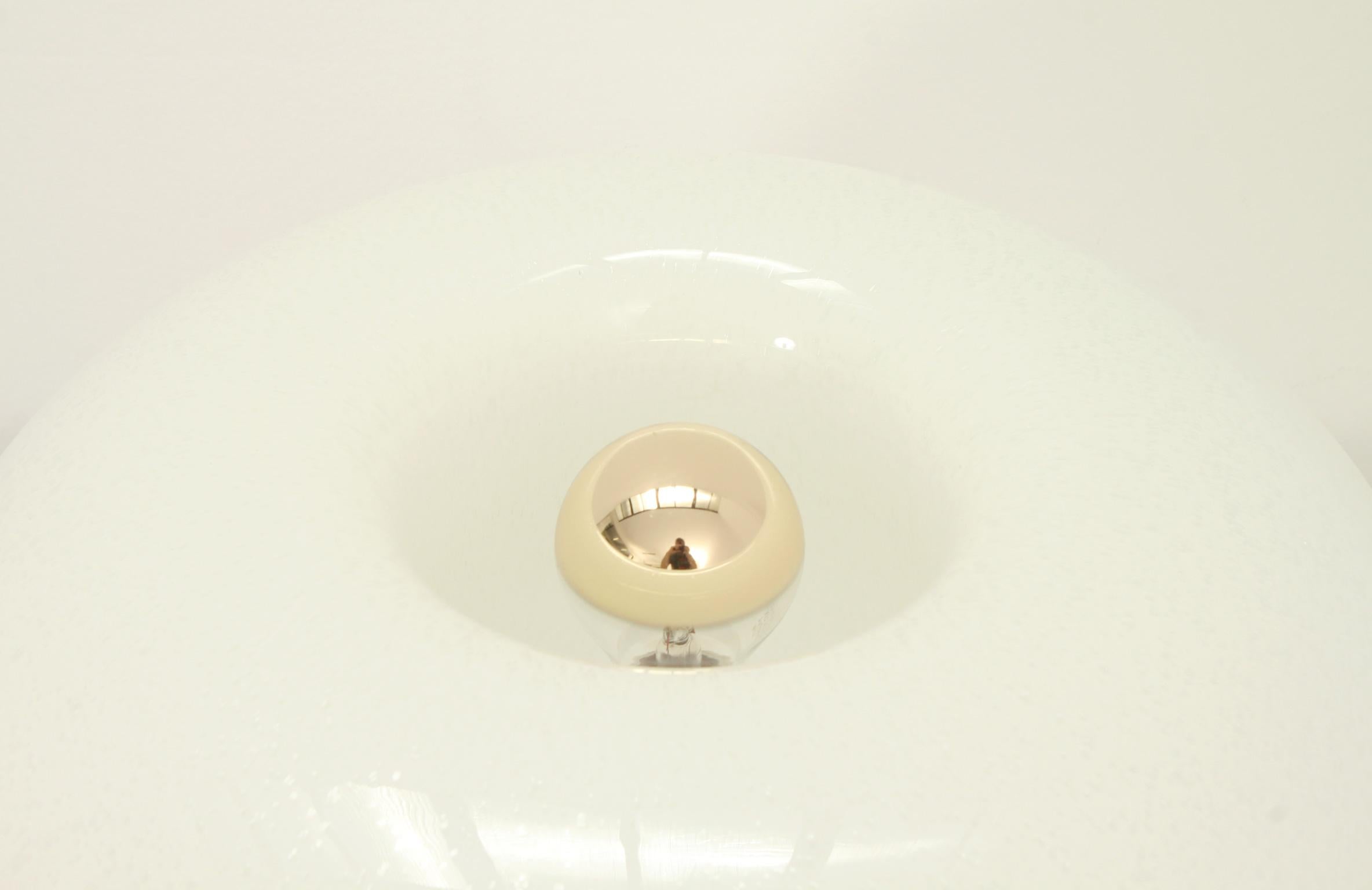 Italian Large Murano Round Table Lamp from 1970s, Italy For Sale