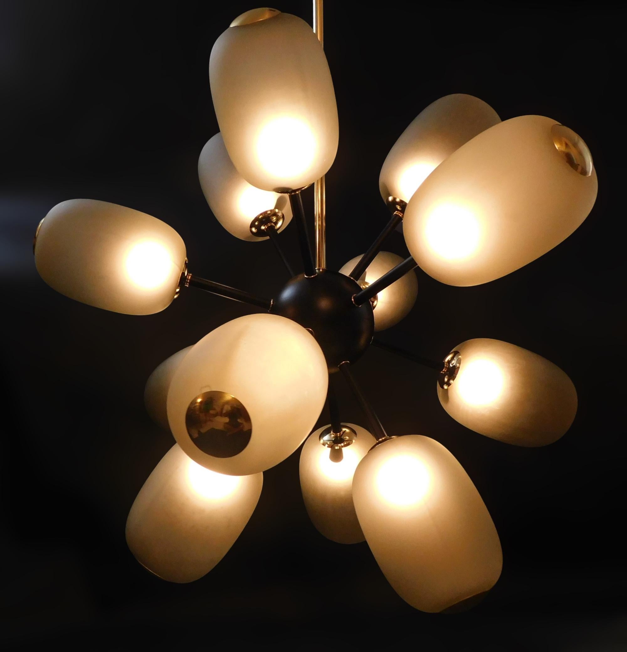 XXI secolo e contemporaneo Grande lampadario Sputnik di Murano in vetro fumé in vendita
