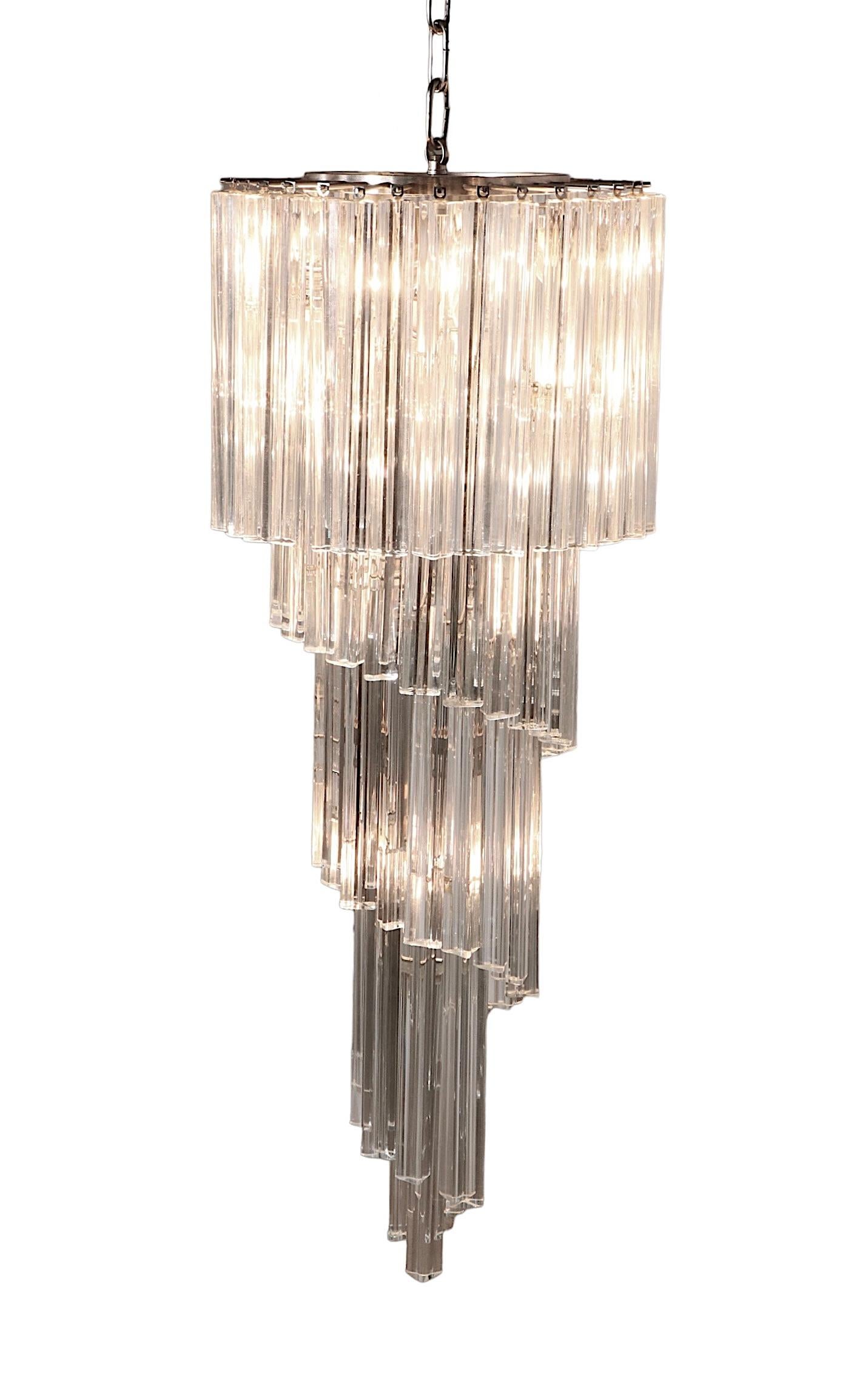 Large Murano Swirl Chandelier with Triedi Form Glass Prisms  For Sale 6