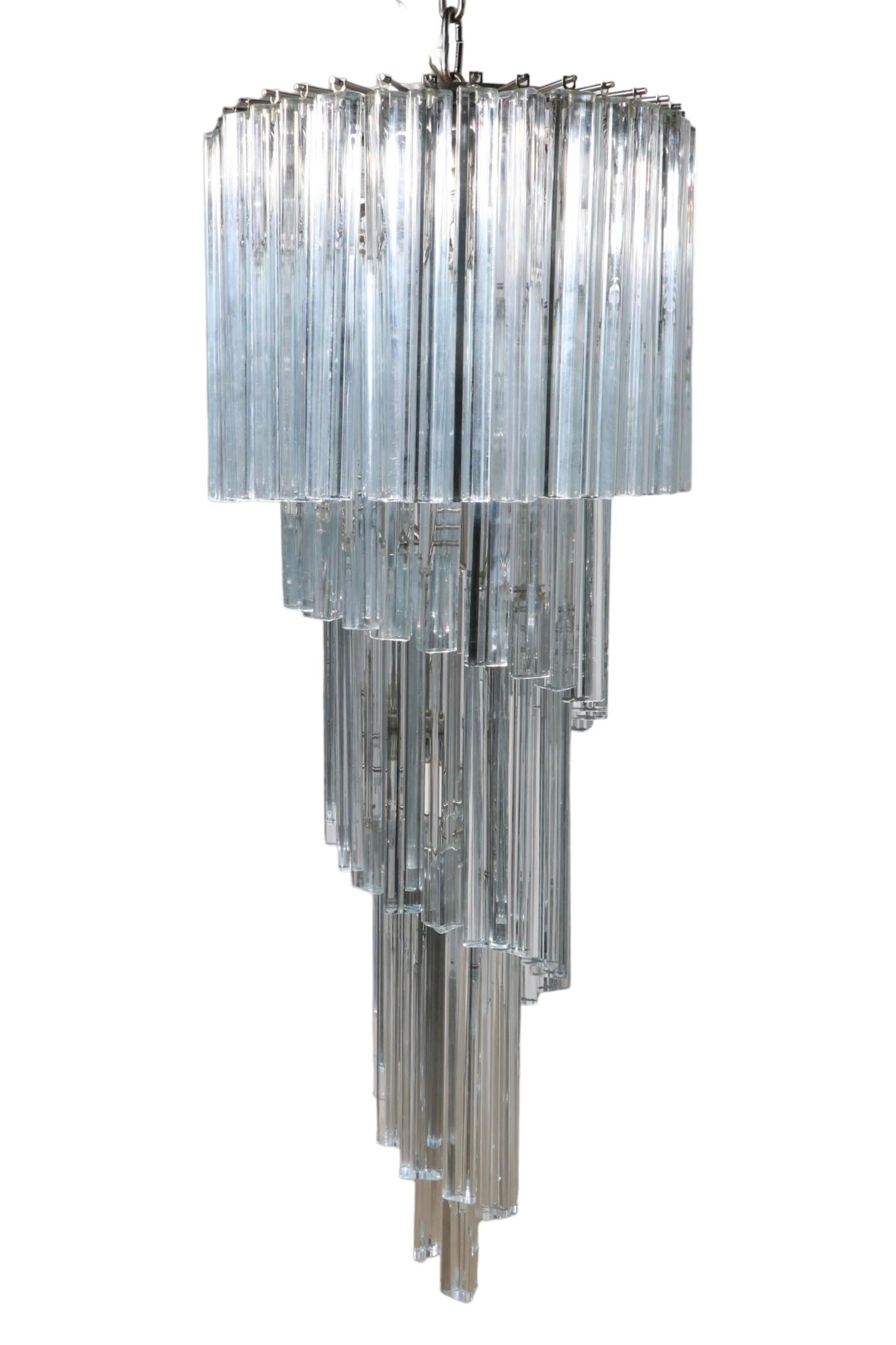 Hollywood Regency Large Murano Swirl Chandelier with Triedi Form Glass Prisms  For Sale