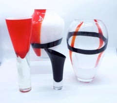 Large Murano Tri-Color Black, Red and White V Mason 2000 Boxed with Label