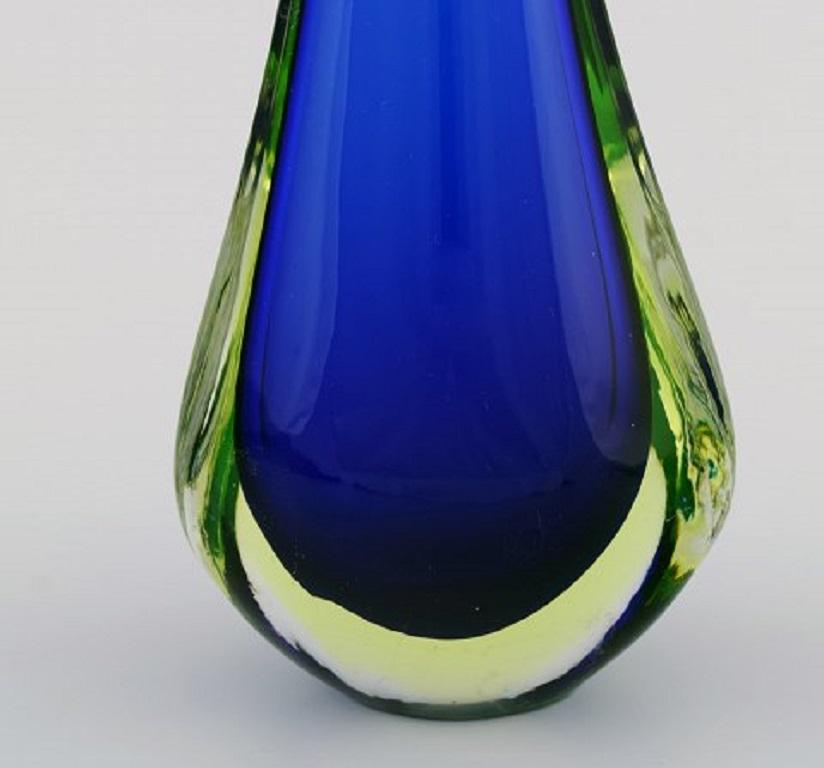 Mid-Century Modern Large Murano Vase in Blue Mouth Blown Art Glass, Italian Design, 1960s