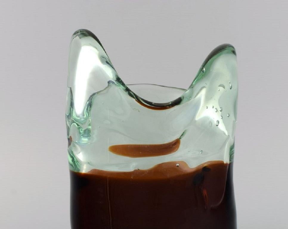 Large Murano Vase in Mouth-Blown Art Glass with Wavy Edge, 1960s In Excellent Condition For Sale In Copenhagen, DK