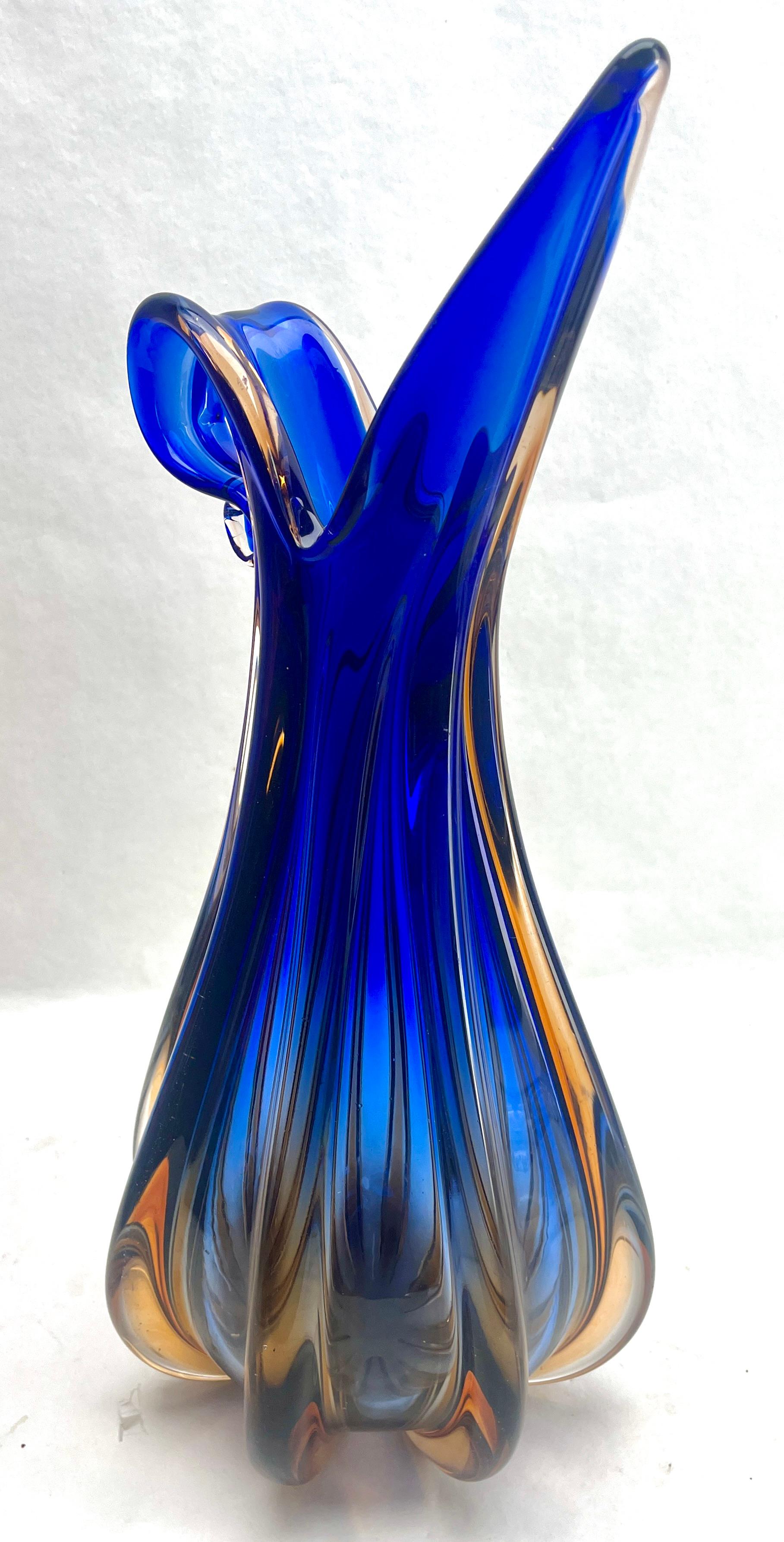 Großer Murano  Vase in mehrfarbigem Kobalt, Barovier & Toso zugeschrieben, 1960er Jahre (Handgefertigt) im Angebot