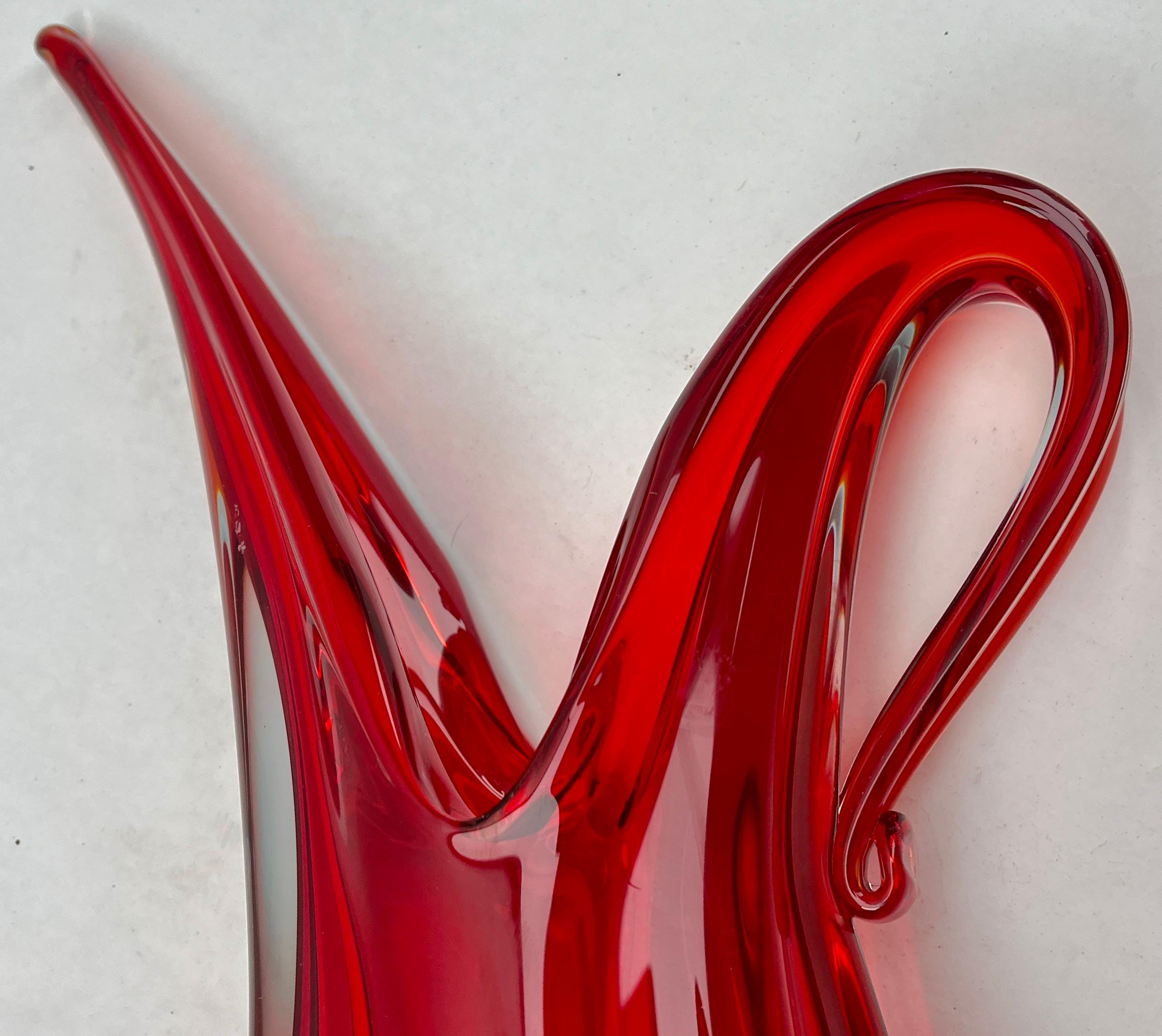 Großer Murano  Vase in mehrfarbigem Rot, Barovier & Toso zugeschrieben, 1960er Jahre im Angebot 3
