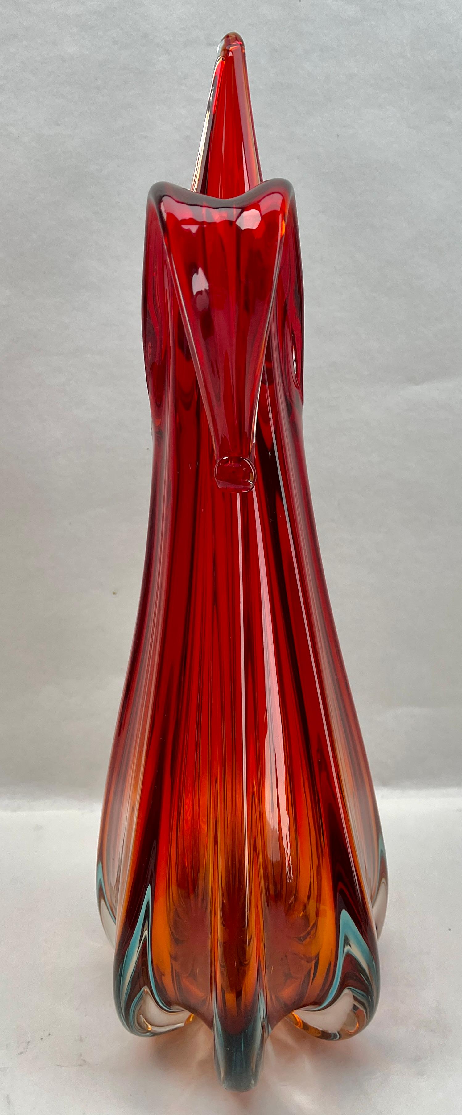 Großer Murano  Vase in mehrfarbigem Rot, Barovier & Toso zugeschrieben, 1960er Jahre (Handgefertigt) im Angebot