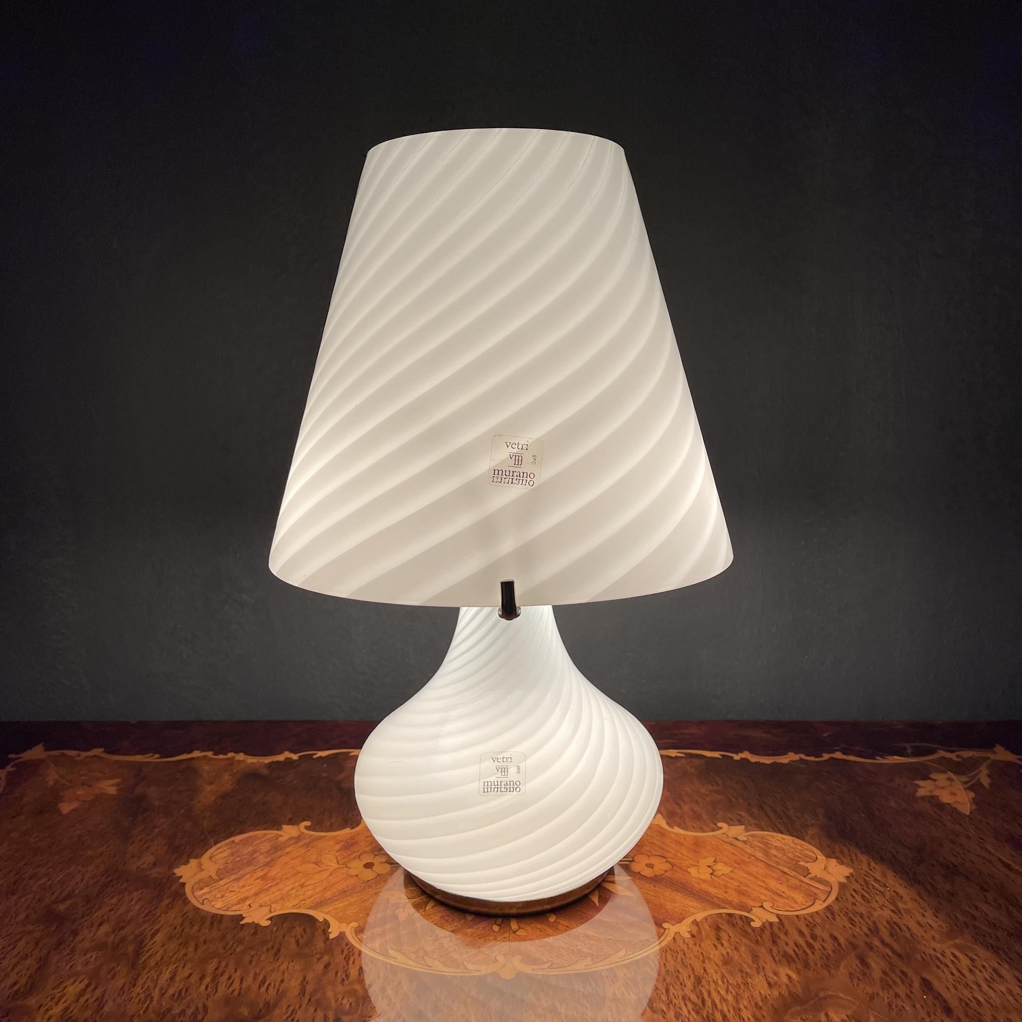 Large Murano Vetri Swirl Mushroom Table Lamp Italy, 1970s 3