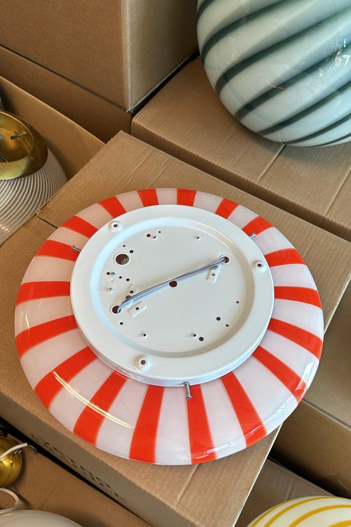Large Murano Vintage Candy Flush Mount wall ceiling lamp red white stribes In New Condition For Sale In København, DK