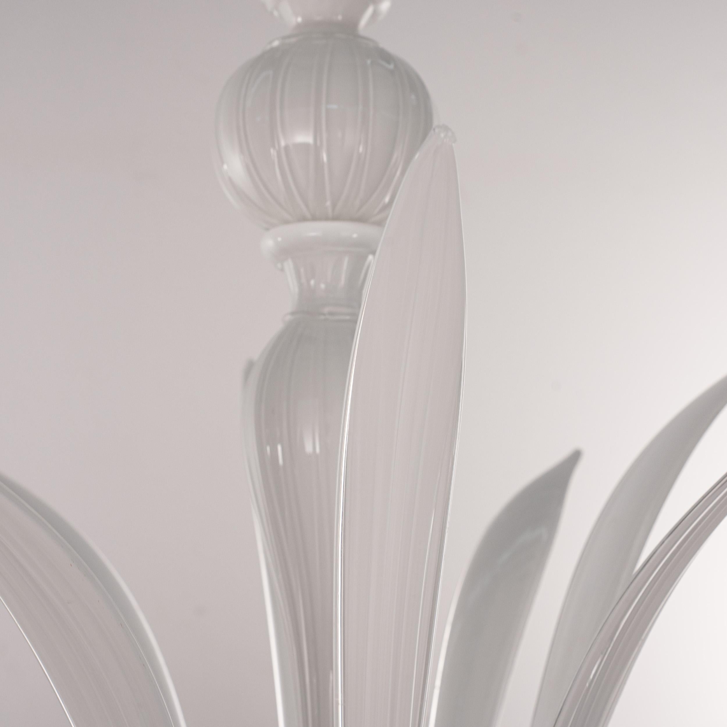 Gran araña de cristal blanco de Murano 6 luces, Vintage Made in Italy en stock en venta 1
