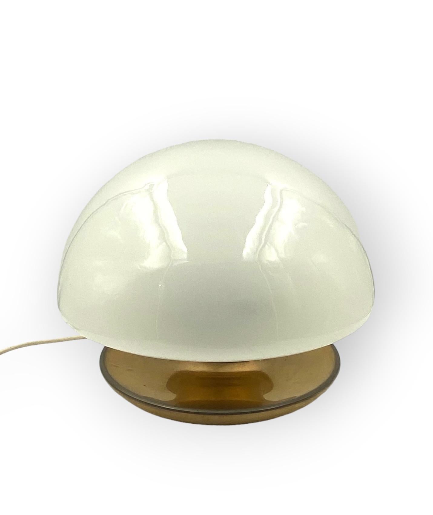 Large mushroom mod. VP table lamp, Balli and Ballardini, Sirrah, 1970s 5