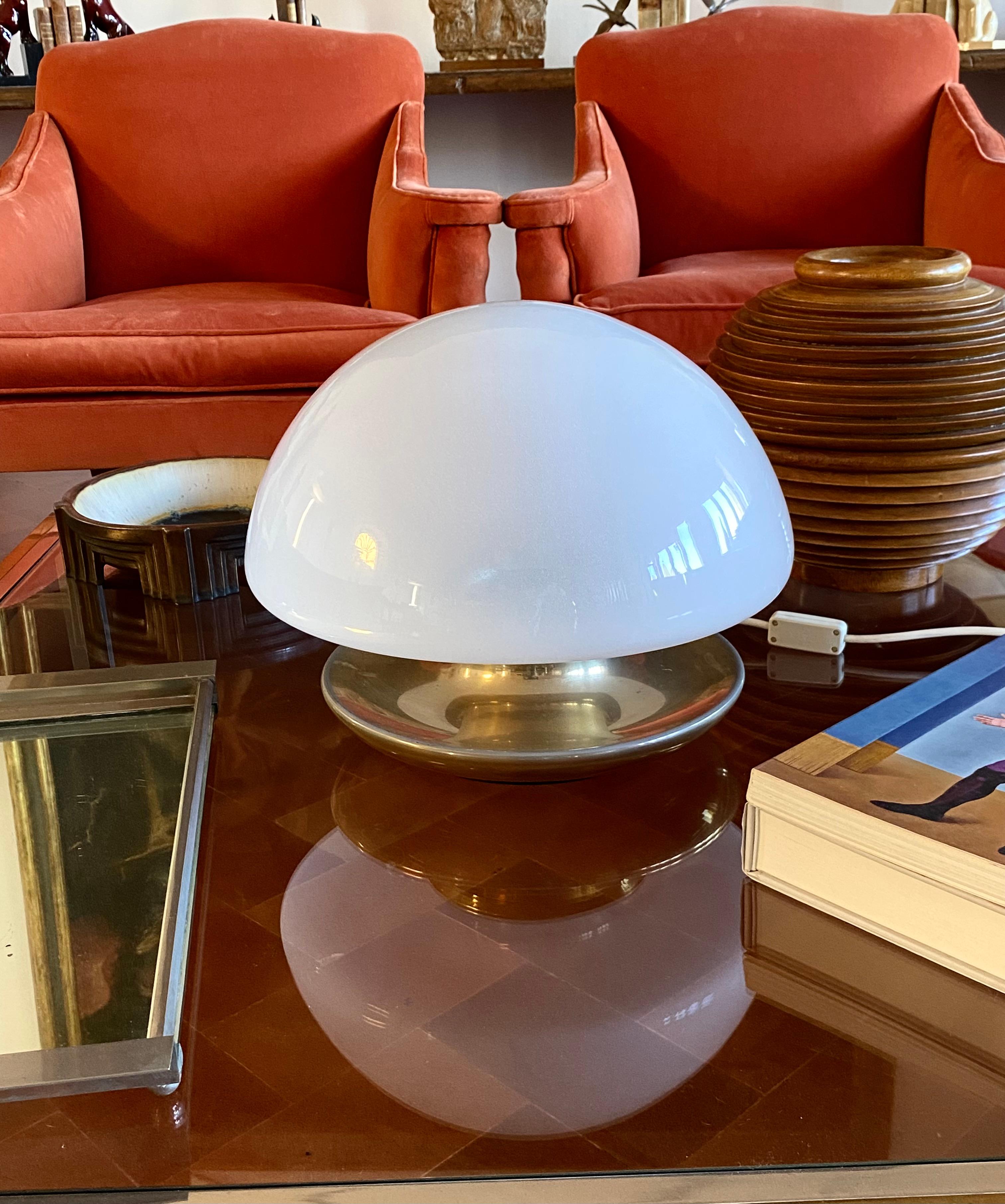 Large mushroom mod. VP table lamp, Balli and Ballardini, Sirrah, 1970s In Excellent Condition For Sale In Firenze, IT