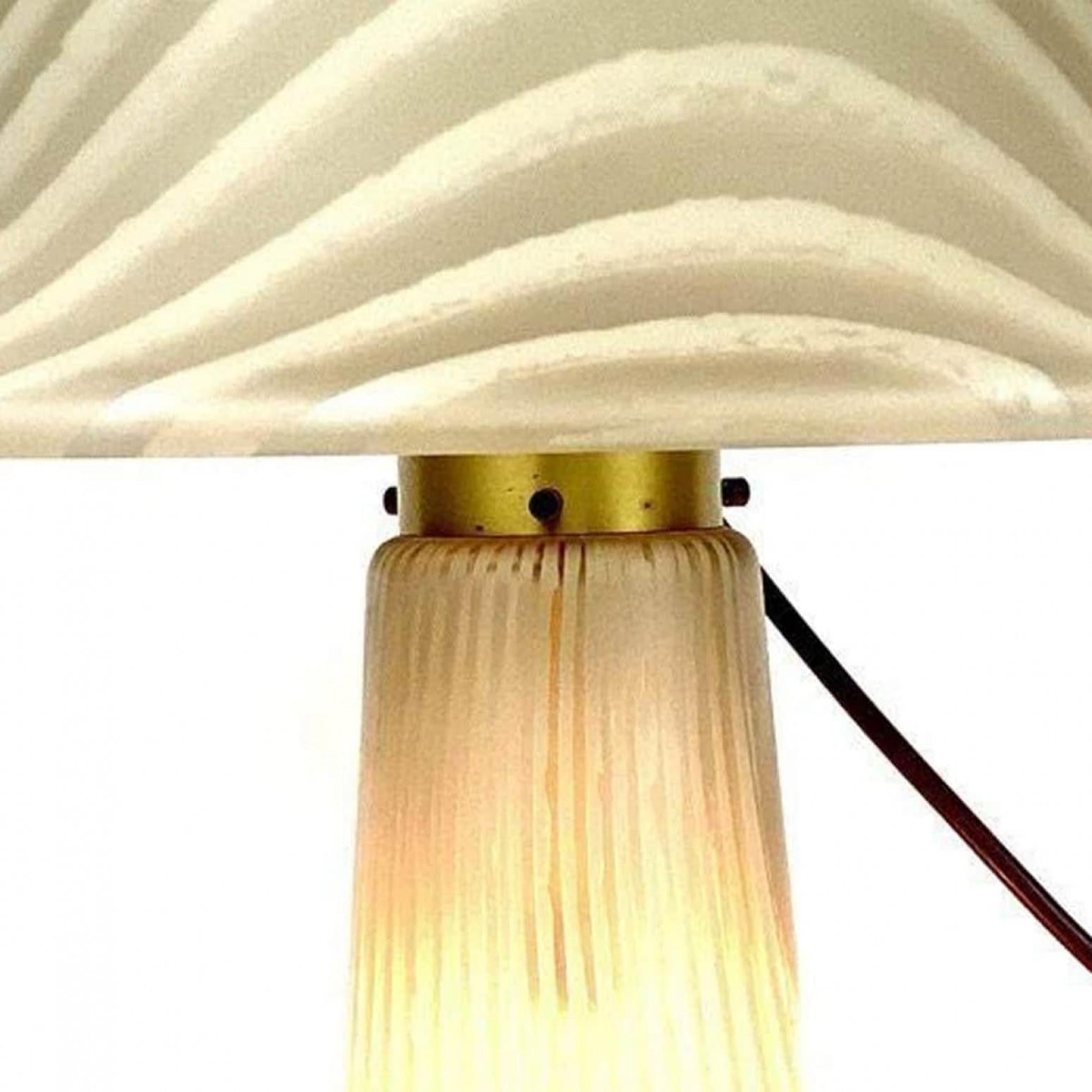Large Mushroom Table Lamp by Peill Putzler, 1970s en Bueno estado para la venta en Rijssen, NL