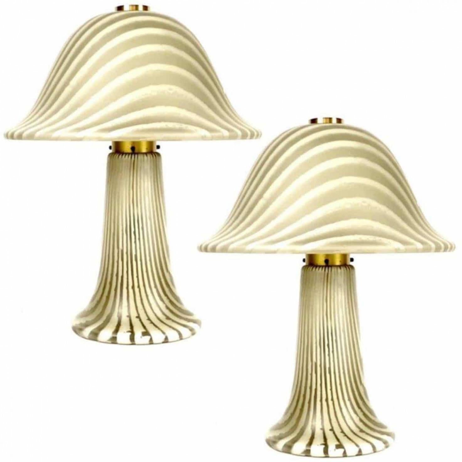 Large Mushroom Table Lamp by Peill Putzler, 1970s finales del siglo XX en venta