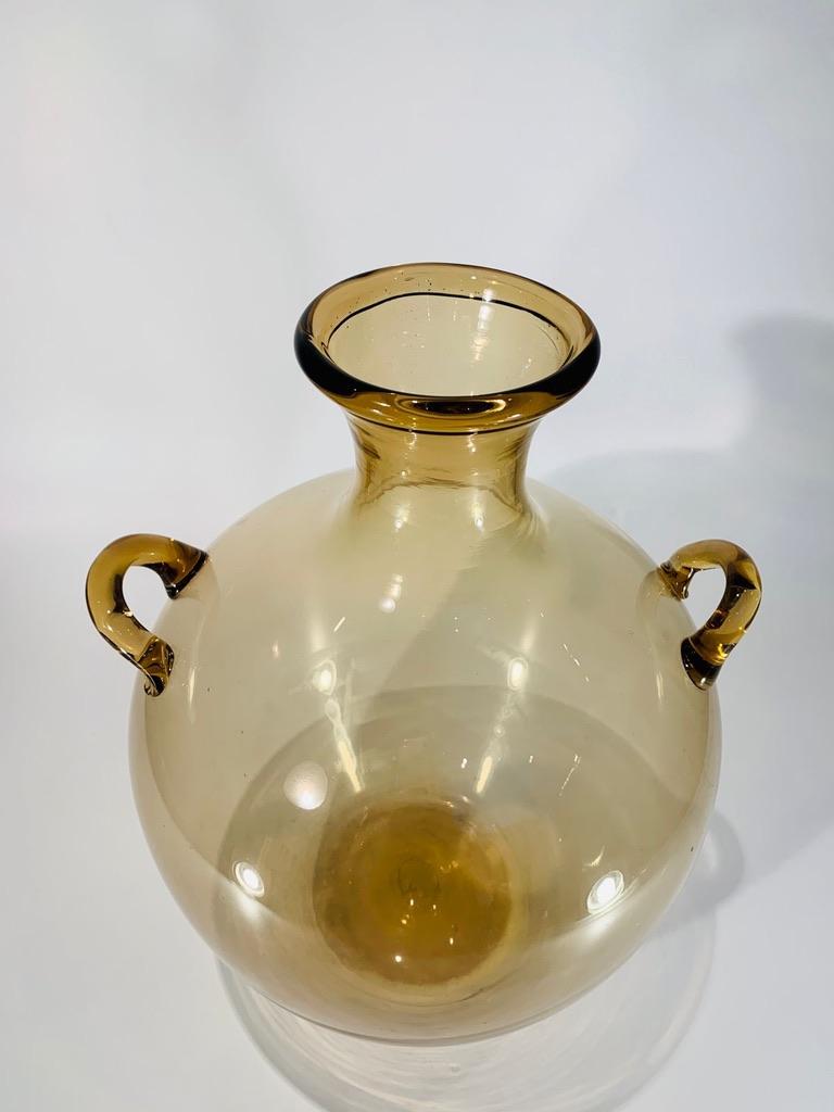 Large Napolene Martinuzzi amber Murano glass vase circa 1930  In Good Condition For Sale In Rio De Janeiro, RJ