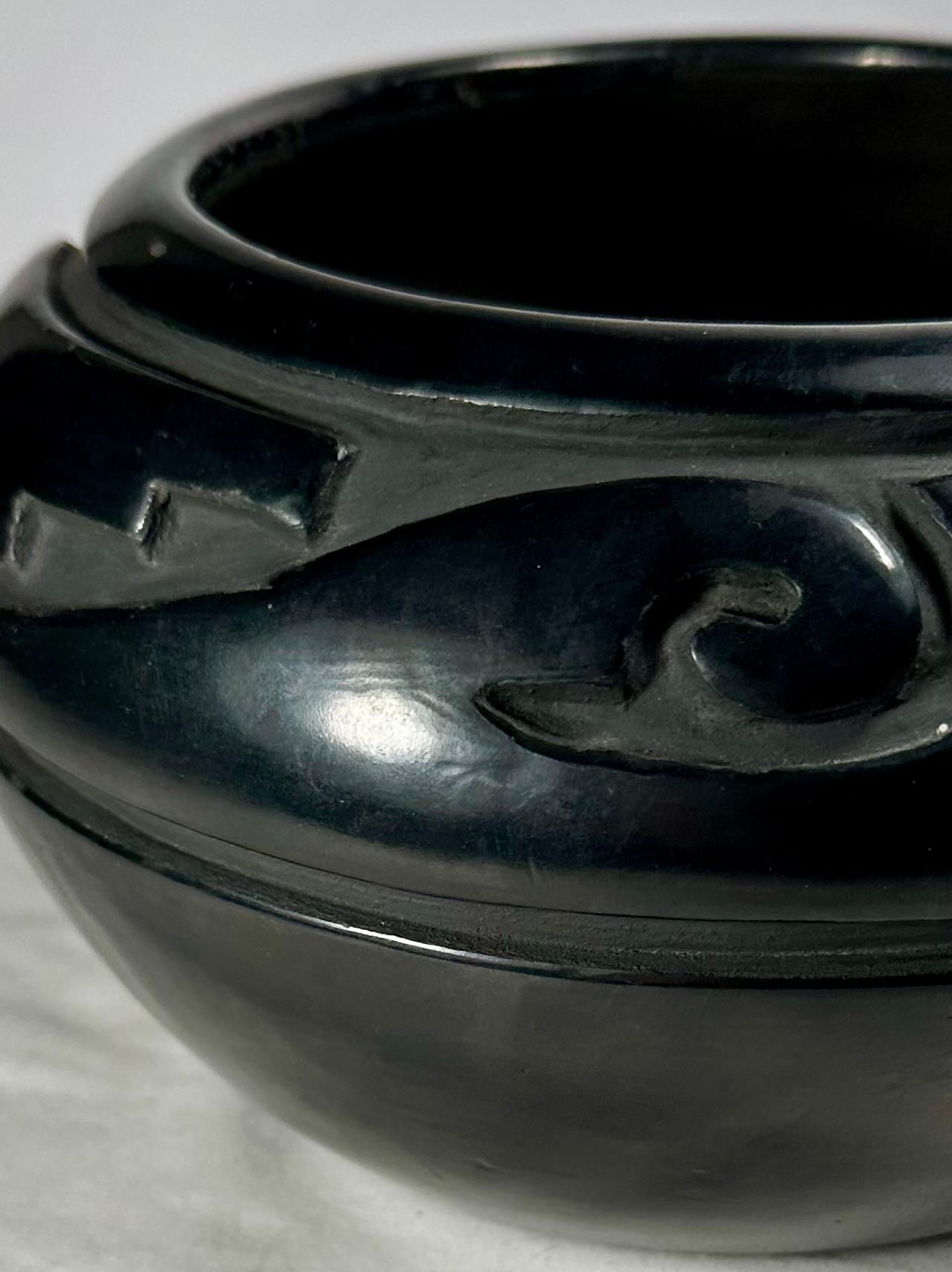 Hand-Crafted Large Native American Vintage Santa Clara Pueblo Blackware Bowl