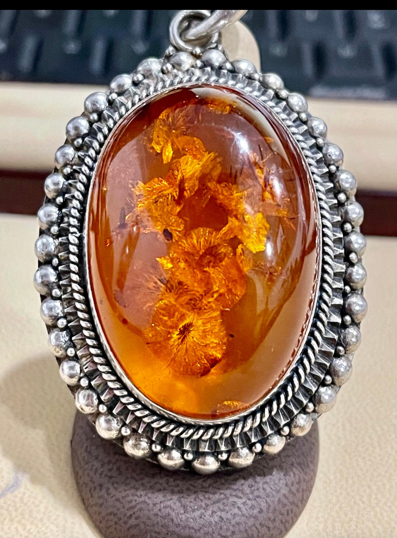 large amber pendant necklace