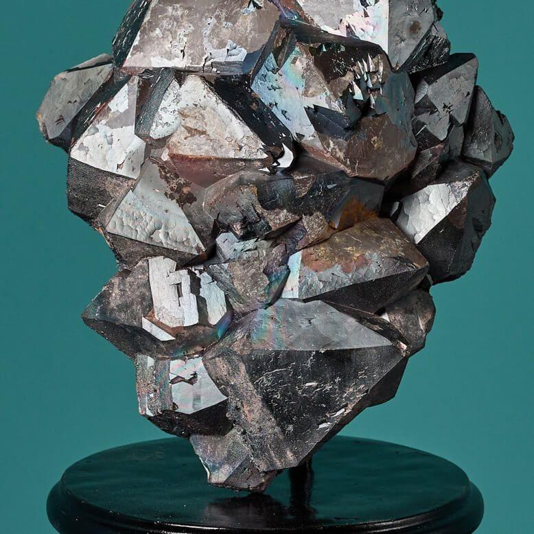 Large Natural Blacknite Quartz Cluster Specimen In Fair Condition For Sale In Wormelow, Herefordshire