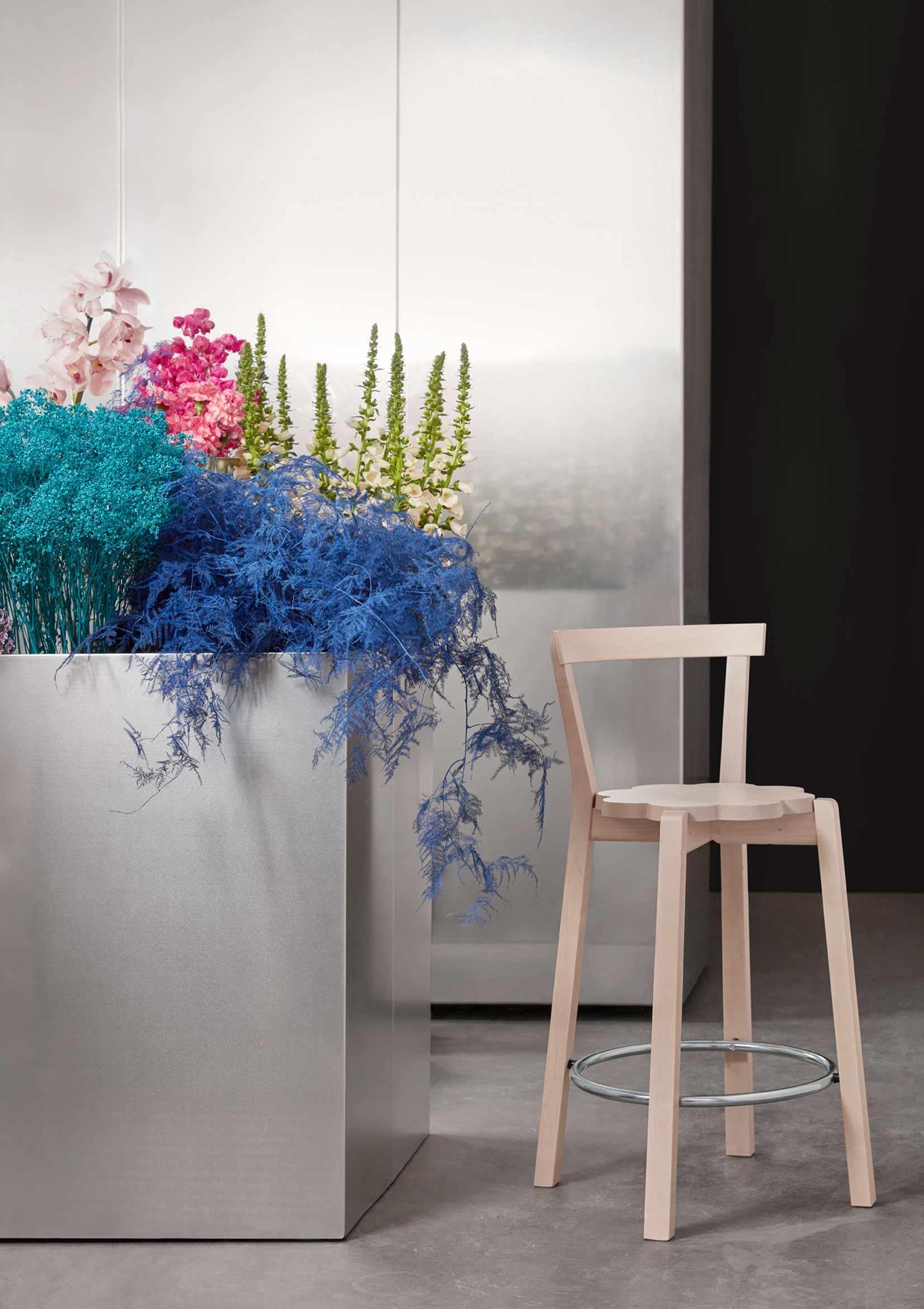 Contemporary Large Natural Blossom Bar Chair by Storängen Design