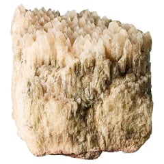 Grand spécimen naturel de calcite en dents de chien britannique