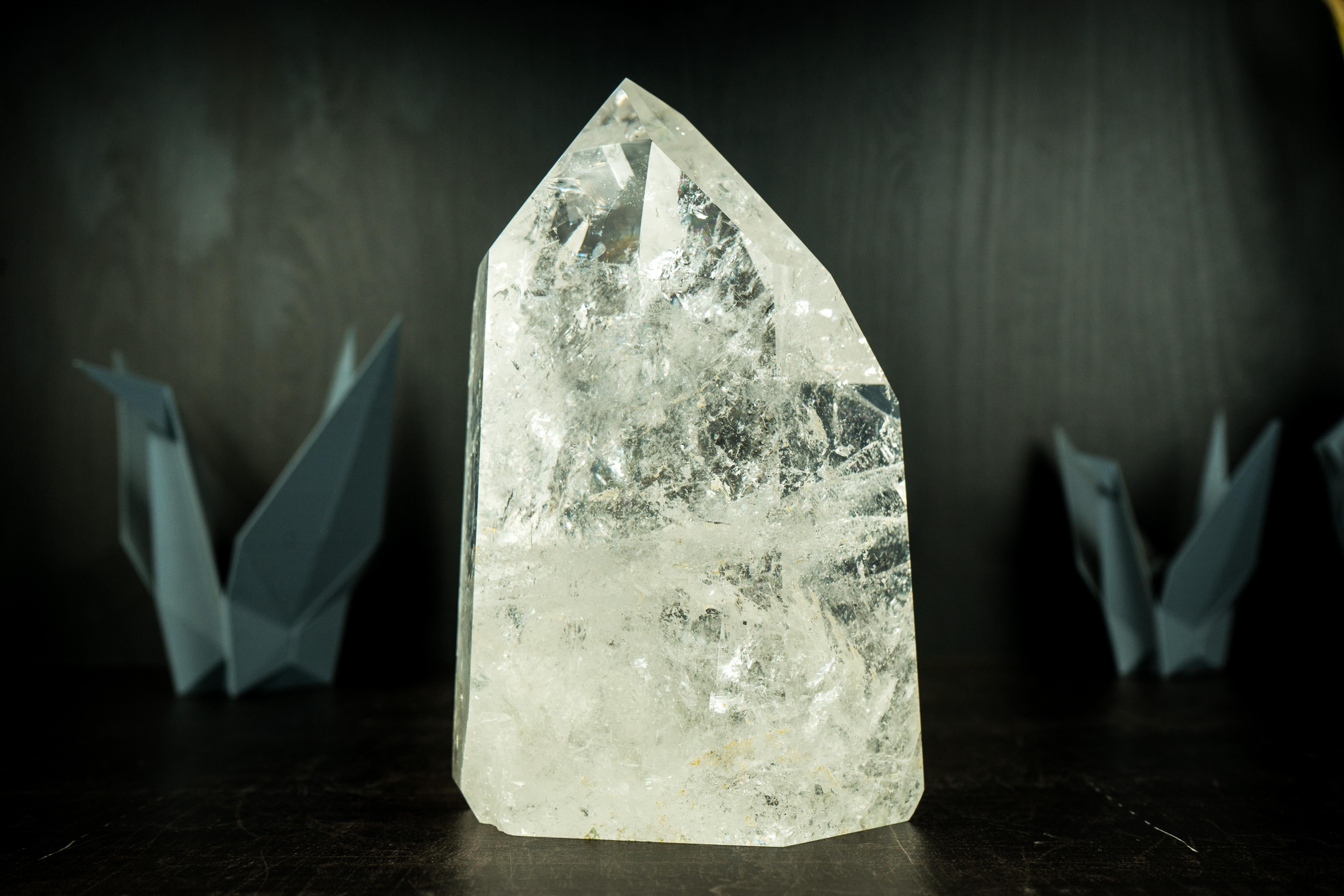 Großer natürlicher Klarquarzturm mit hochkarätigem Klarkristall von Diamantina im Angebot 6
