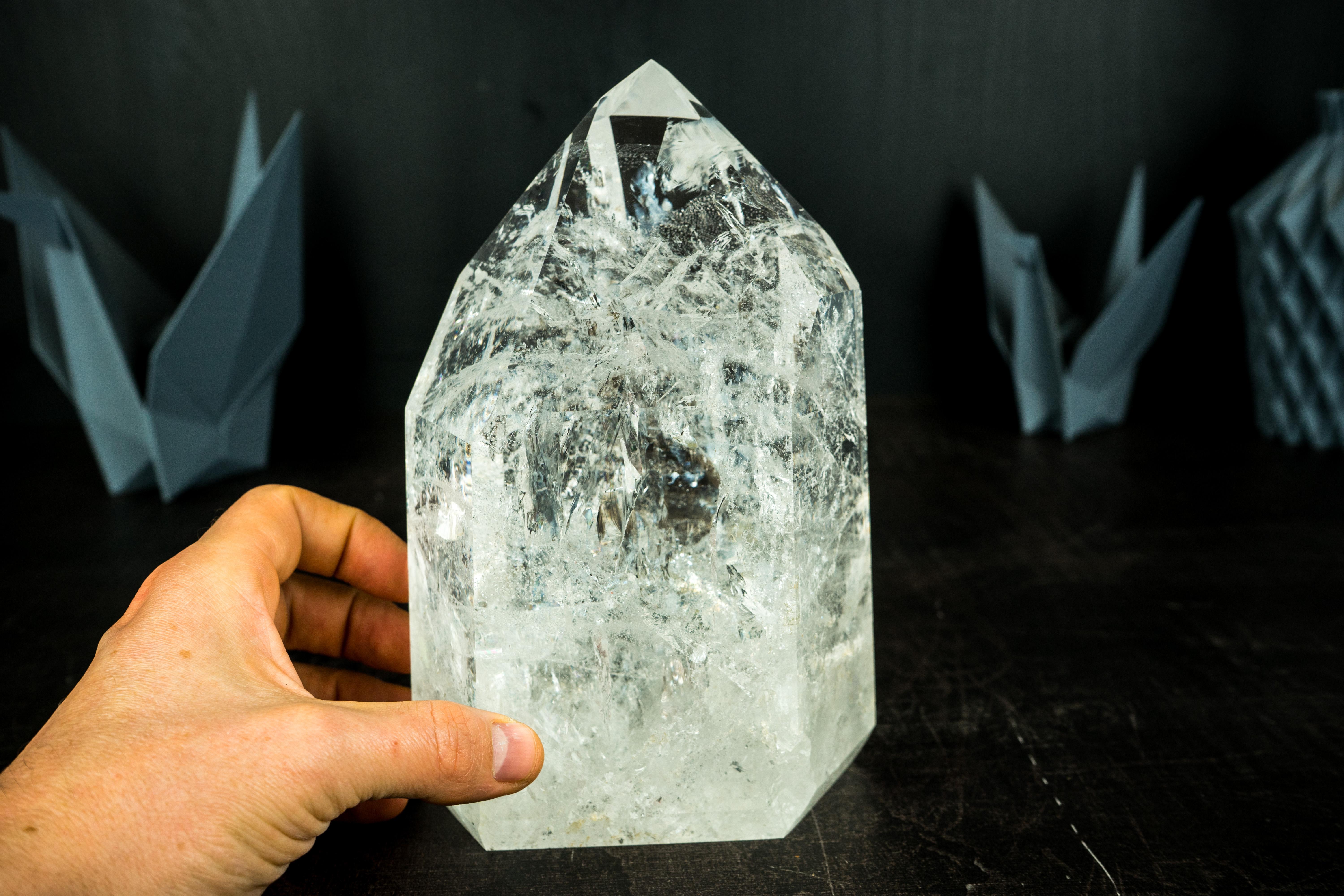 Großer natürlicher Klarquarzturm mit hochkarätigem Klarkristall von Diamantina (21. Jahrhundert und zeitgenössisch) im Angebot