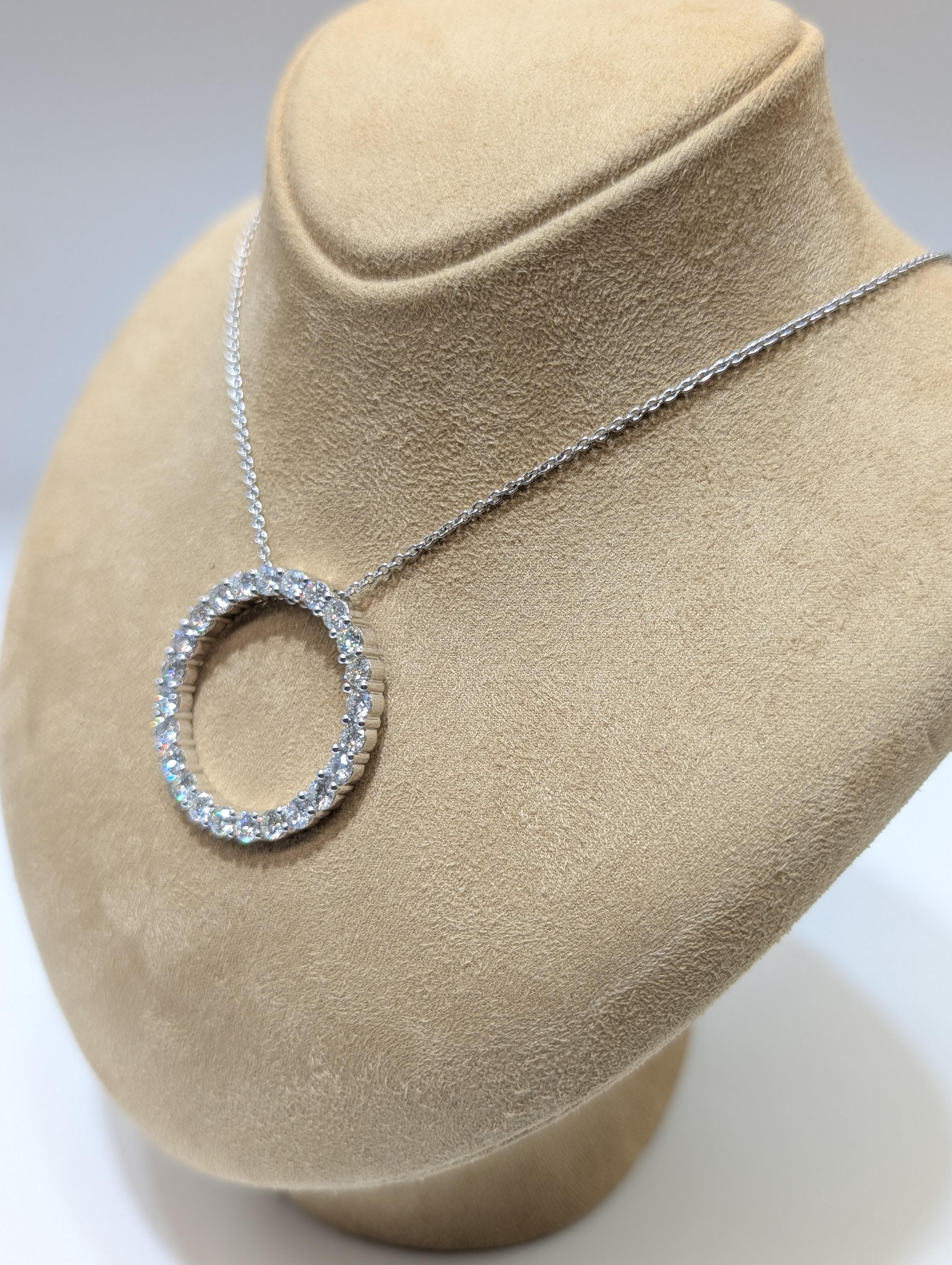 Round Cut Large Natural Diamond Circle Pendant, Circle of Love Pendant in White Gold For Sale