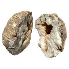 Grande geode di cristallo di quarzo naturale a coppie separate