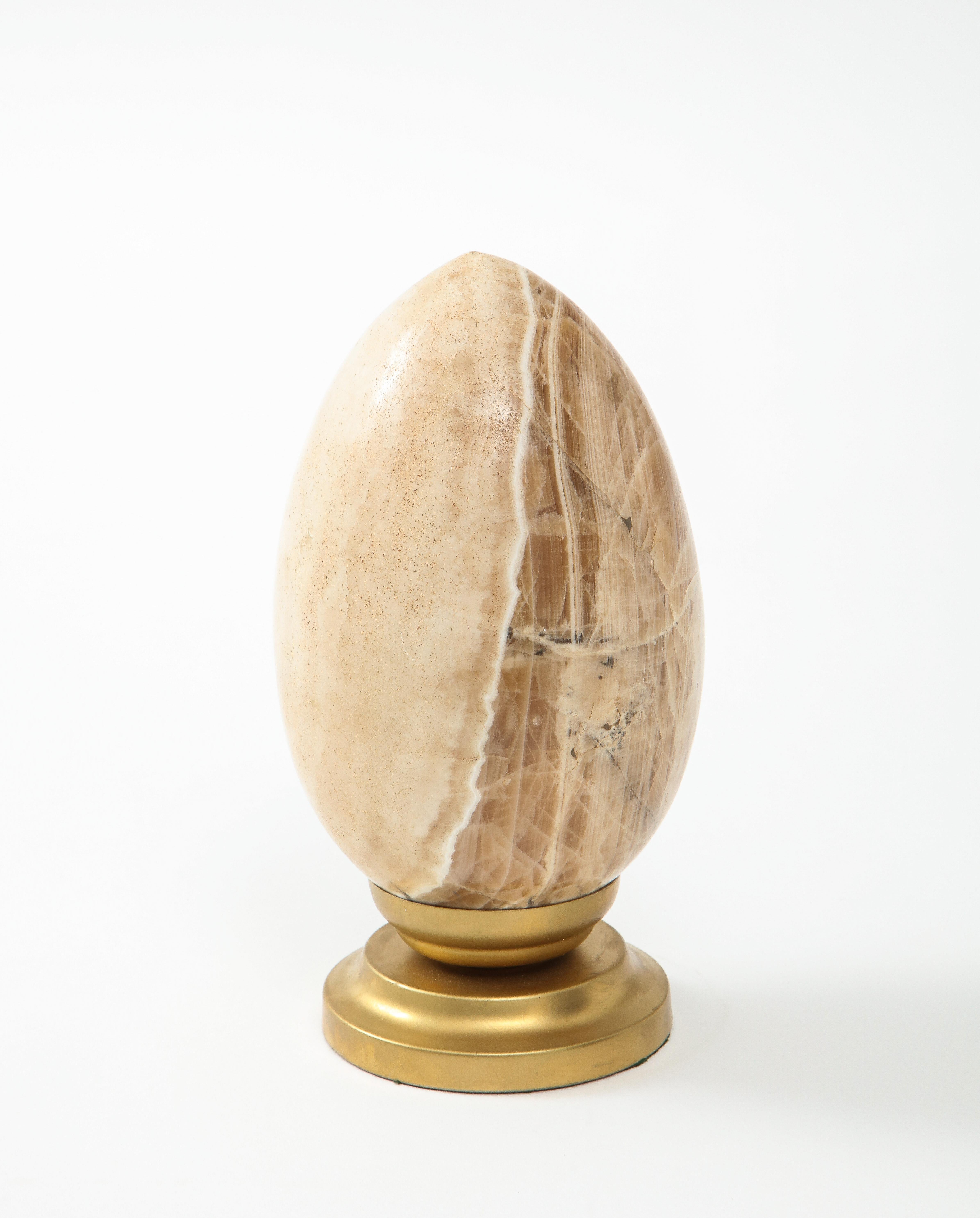 Large Natural Stone Onyx Egg Mounted on a Metal Stand  For Sale 2
