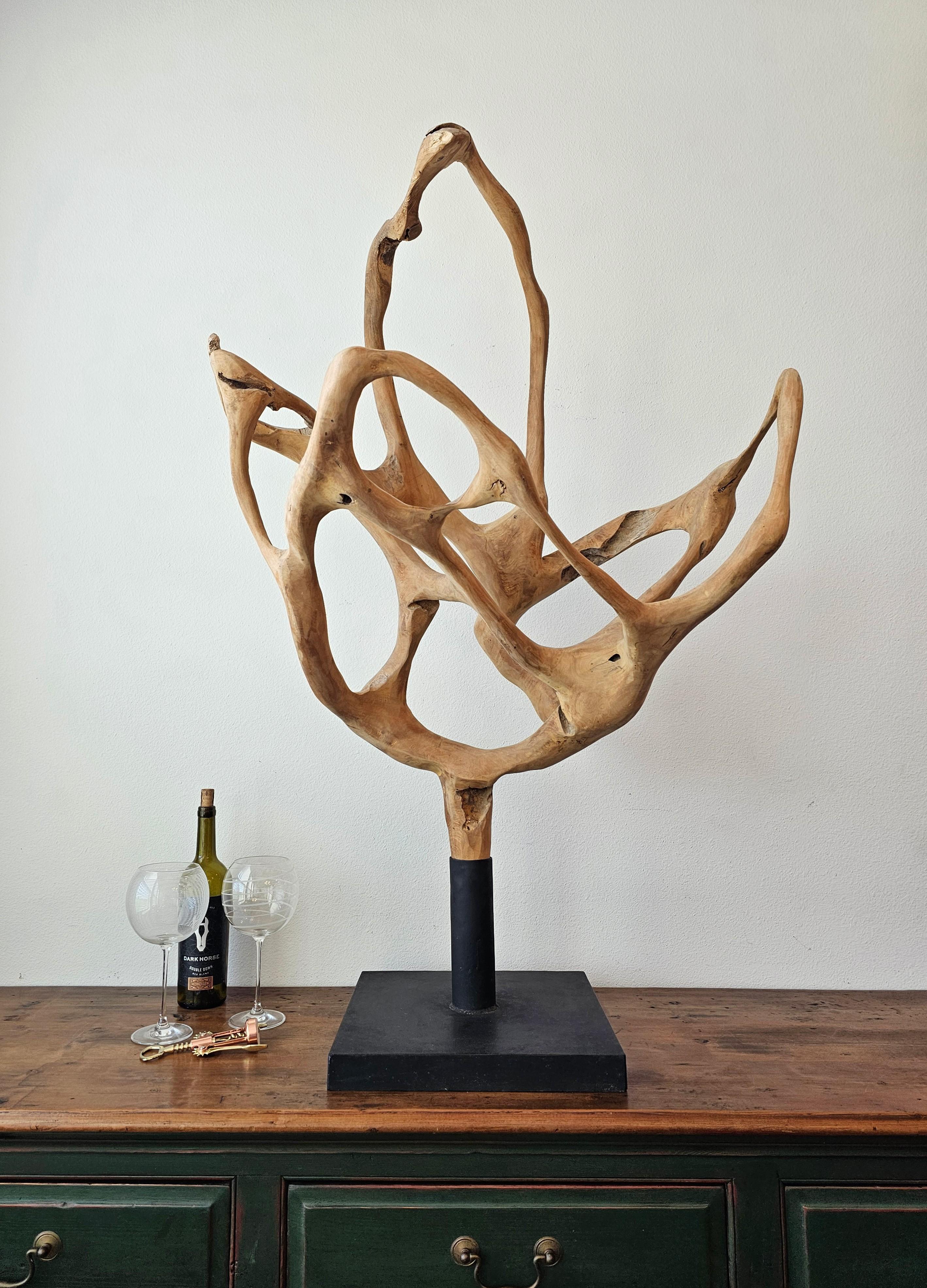 Escultura grande de madera de raíz de teca natural en venta 8