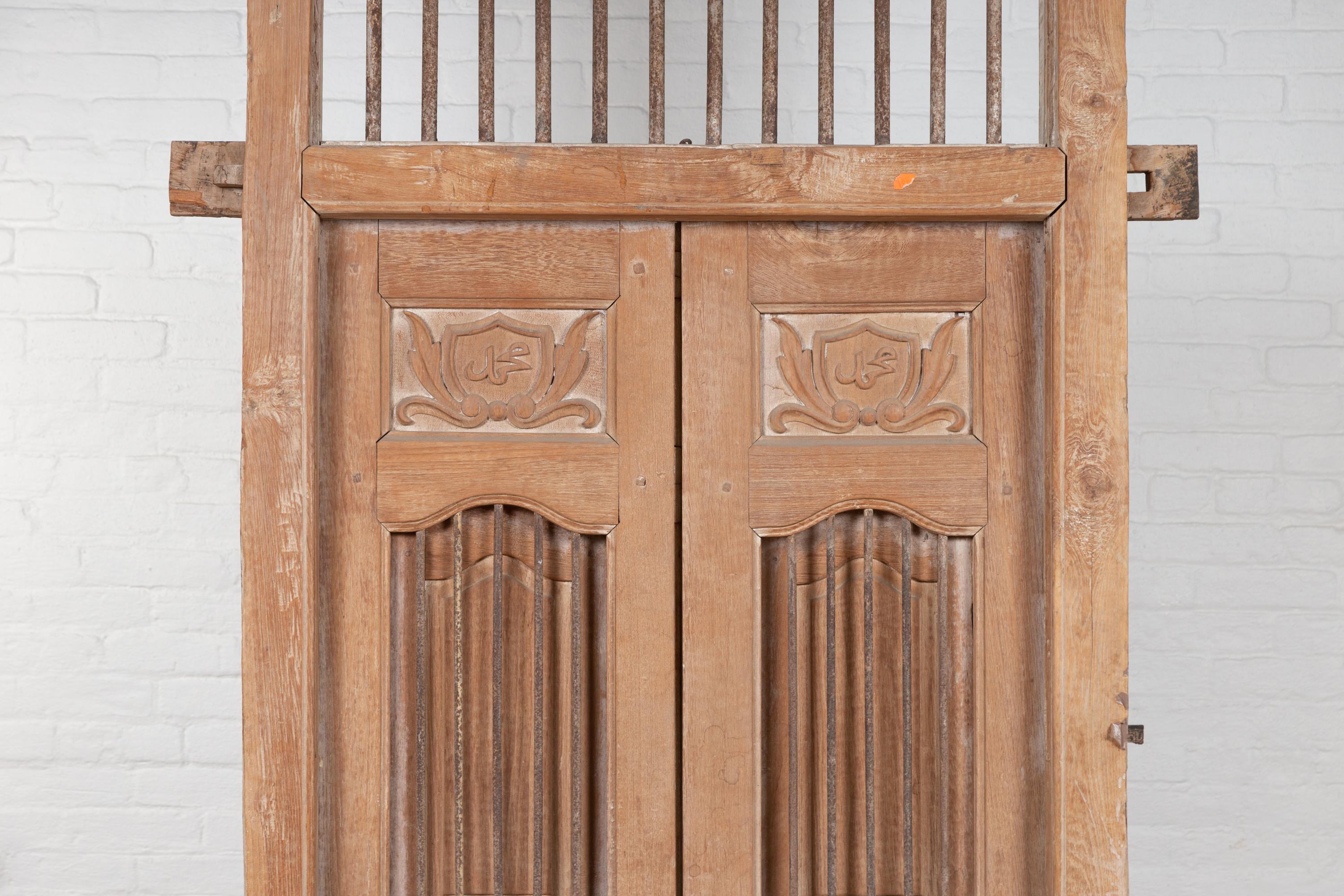 20th Century Large Natural Wood Bonnet Top Window Balcony with Hand Carved Foliage Motifs For Sale