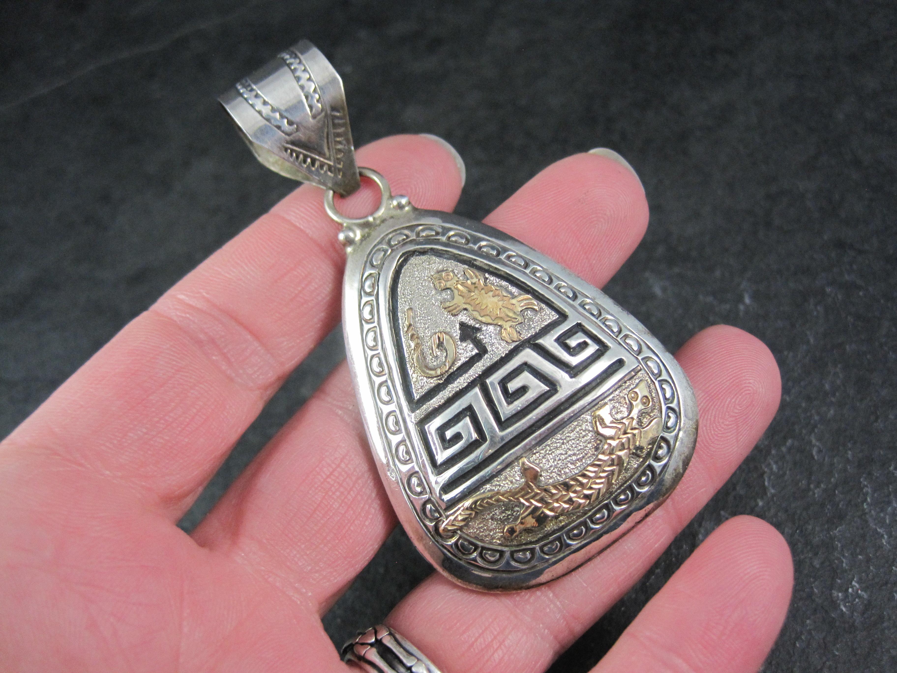 Grande ciondolo Navajo a forma di tartaruga e serpente in argento e oro 12 carati in vendita 7