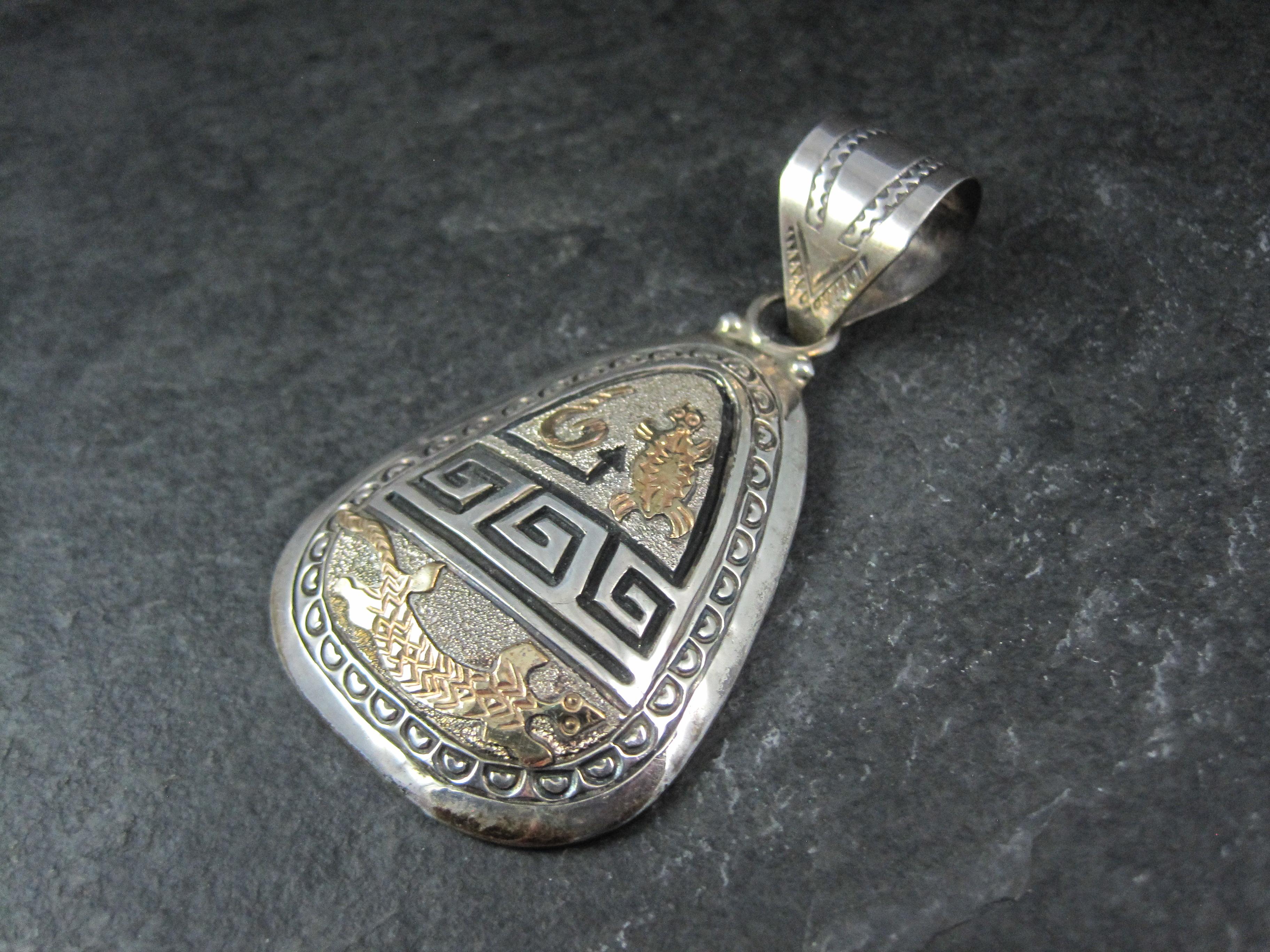 Grande ciondolo Navajo a forma di tartaruga e serpente in argento e oro 12 carati in vendita 4