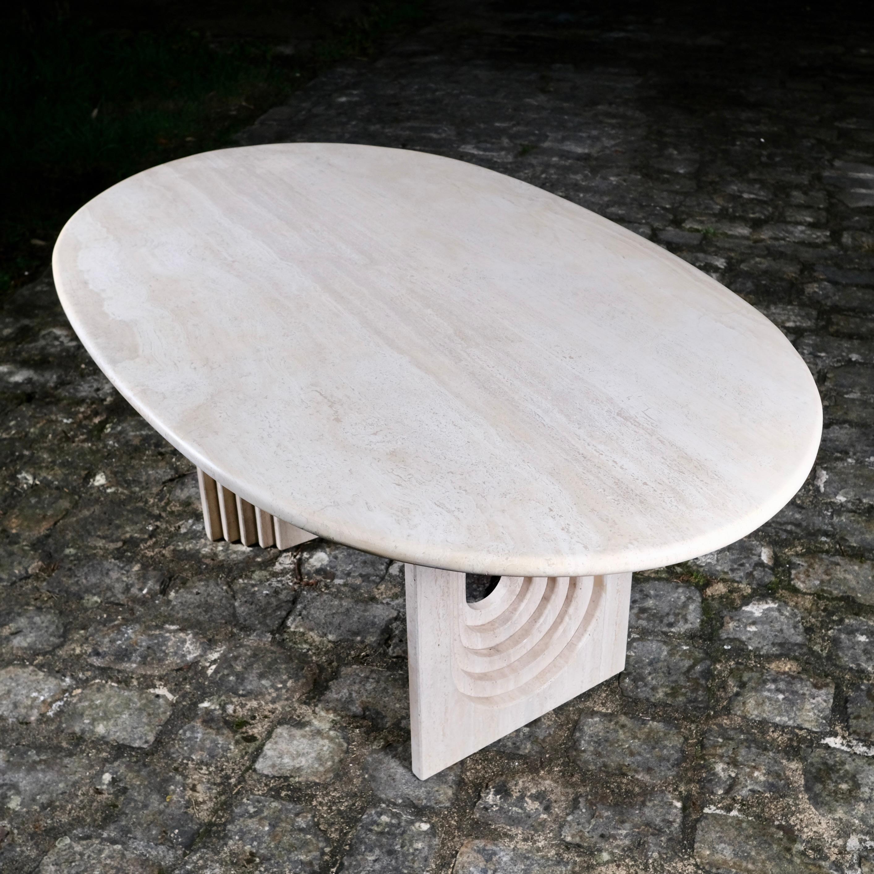Fin du 20e siècle Grande table en travertin Naxos de Modus Studio pour Cattelan Italia, 1988