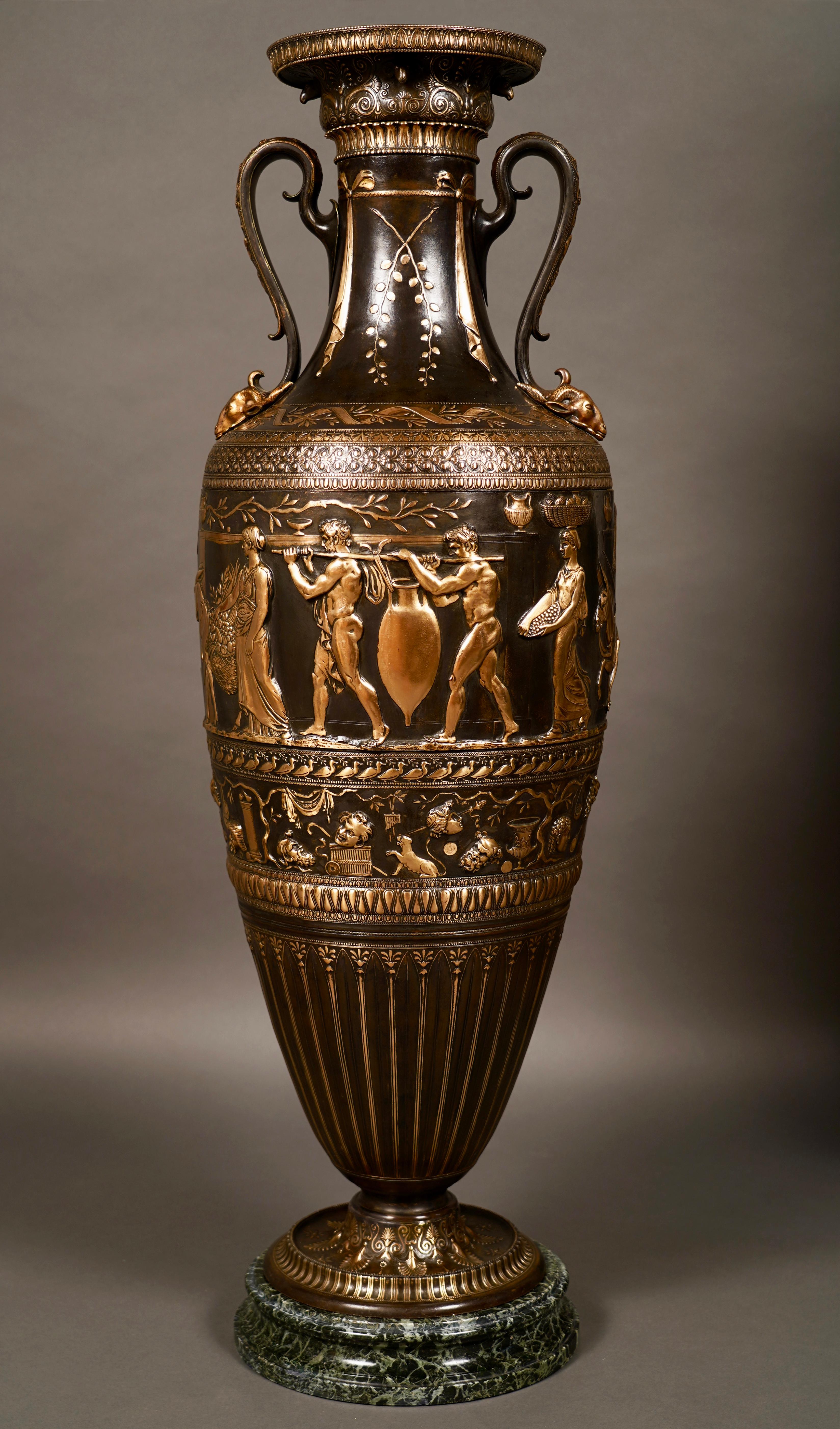 Greek Revival Large Neo-Greek Vase by F. Levillain & F. Barbedienne, France, circa 1890 For Sale