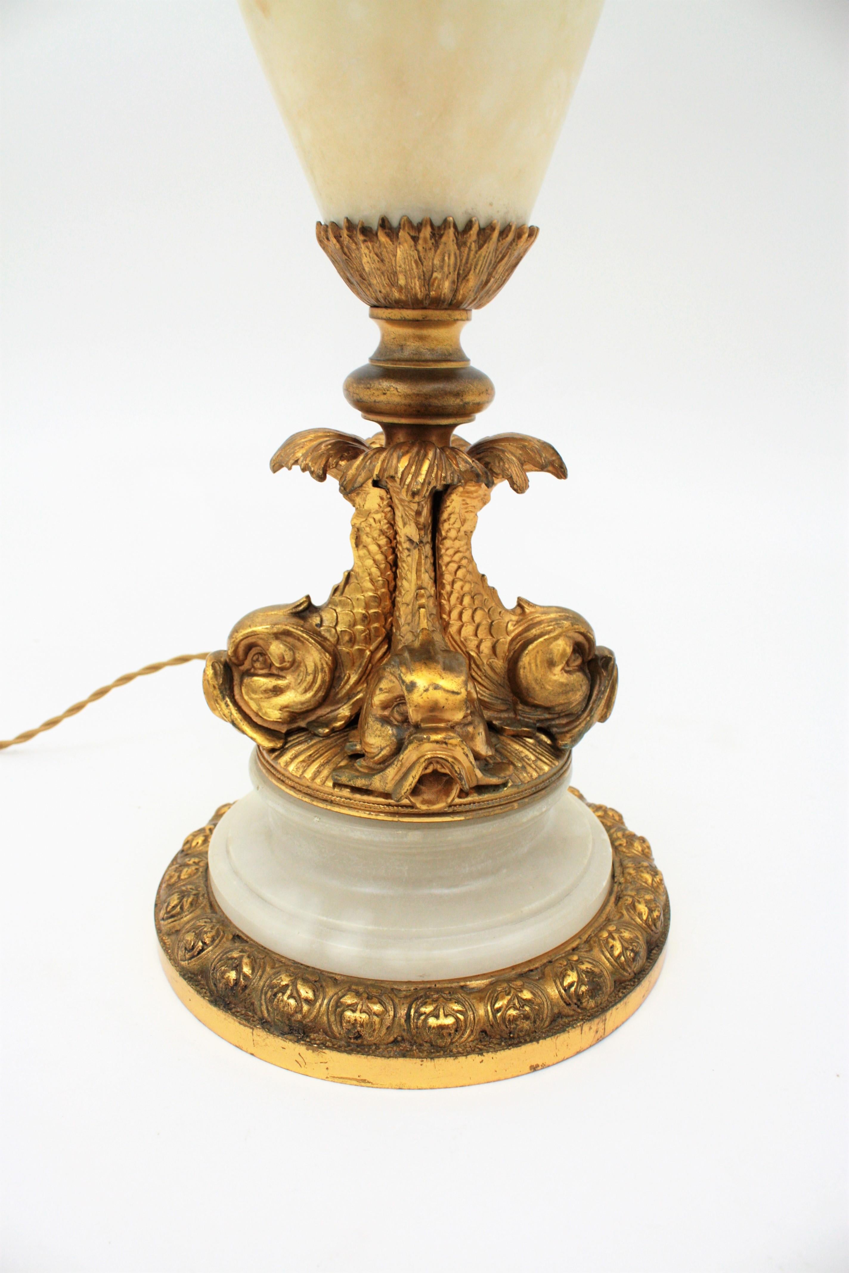 Neoclassical Alabaster Lamp with Gilt Bronze Ormolu Koi Fish Motifs For Sale 3
