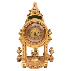 Grande horloge de cheminée néoclassique en bois sculpté Allégorie du temps