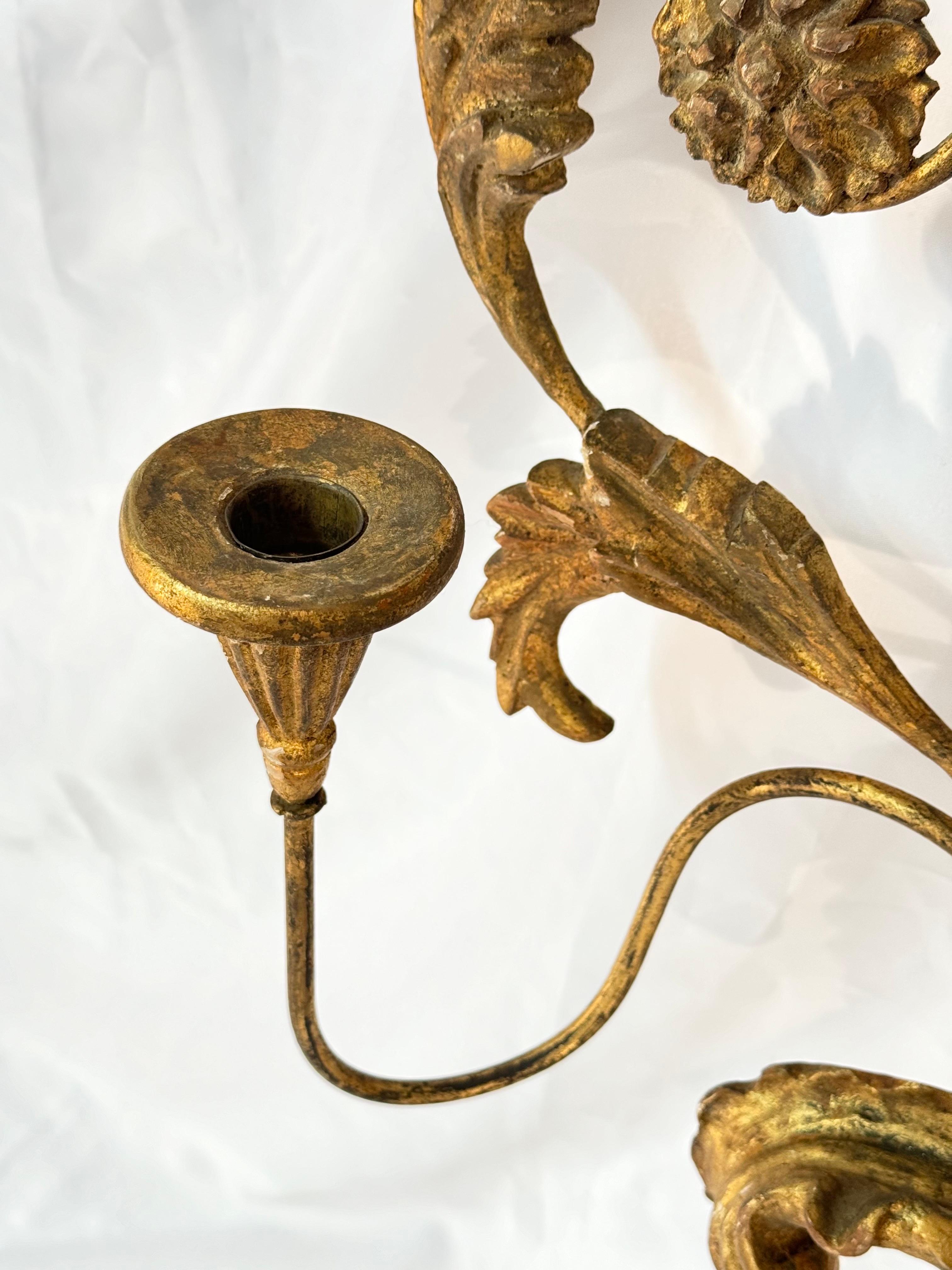 Large Neoclassical Gilt Wooden Eagle Sconce For Sale 11