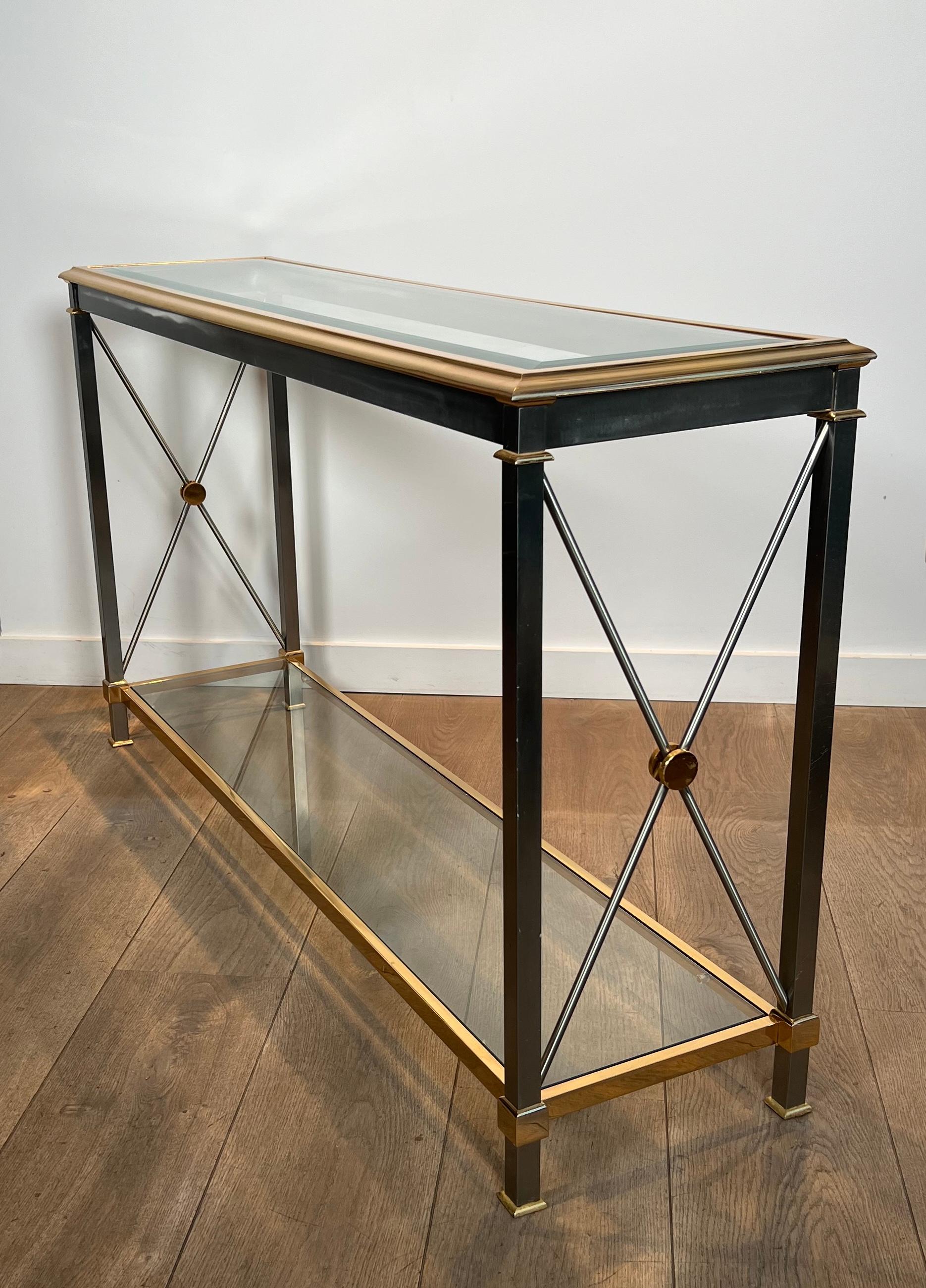 Gran consola de latón dorado y metal de cañón de estilo neoclásico en venta 5