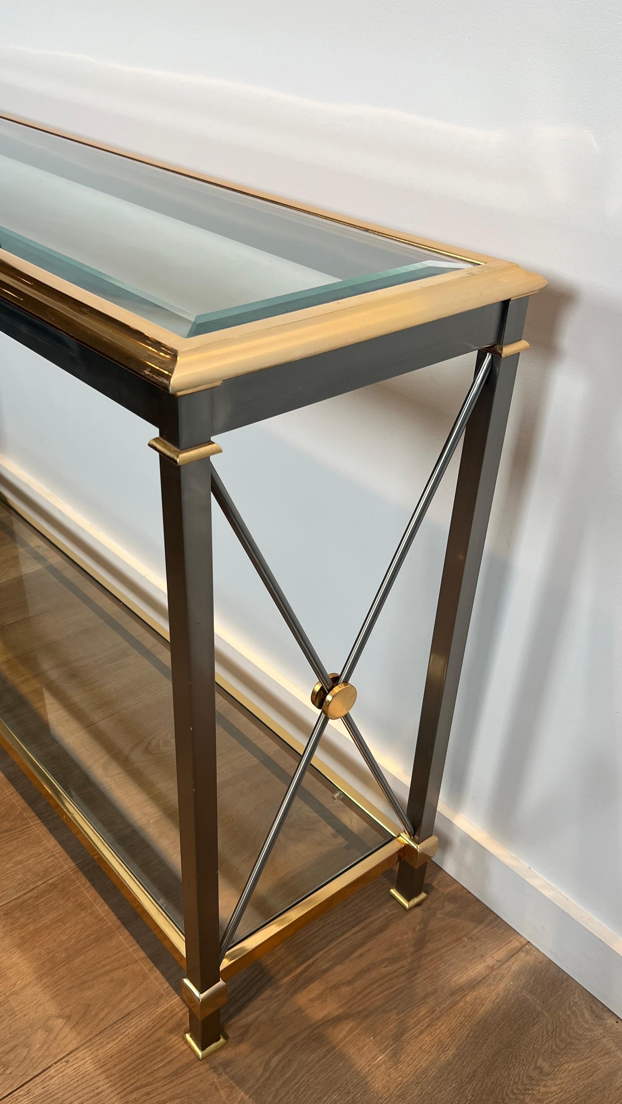 Gran consola de latón dorado y metal de cañón de estilo neoclásico en venta 6