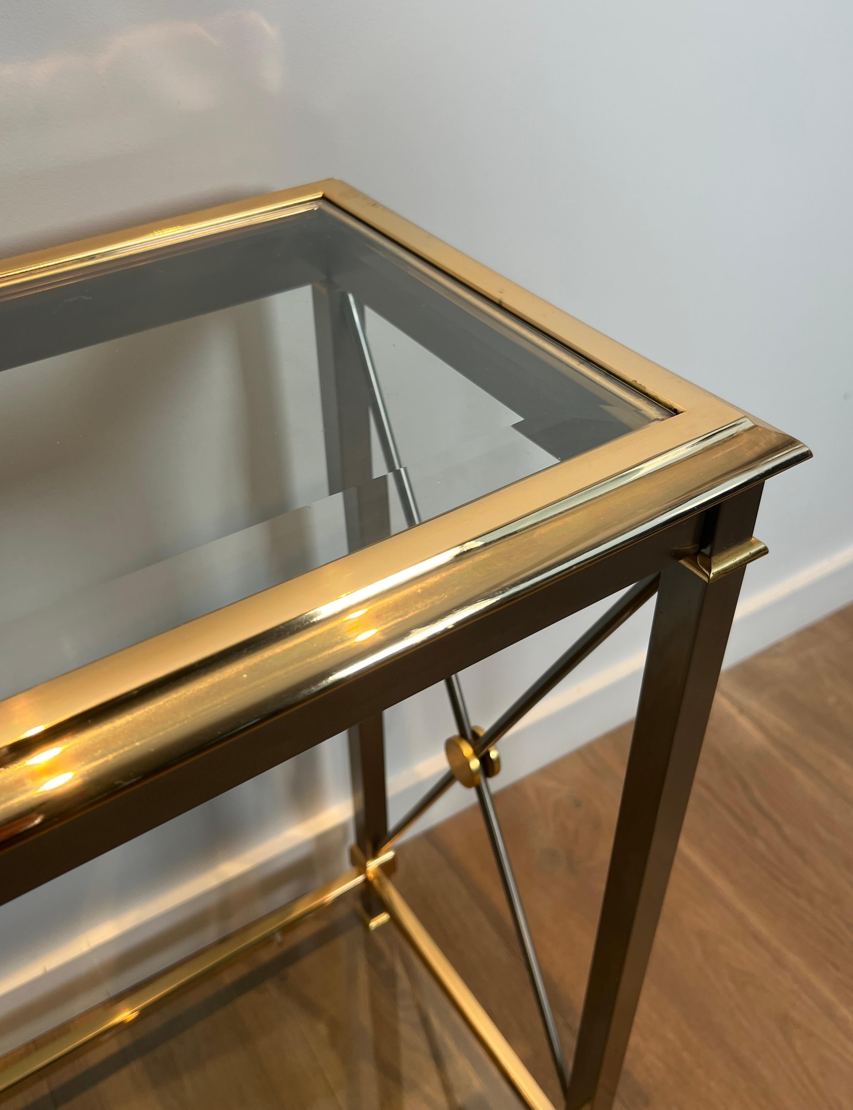Gran consola de latón dorado y metal de cañón de estilo neoclásico en venta 7