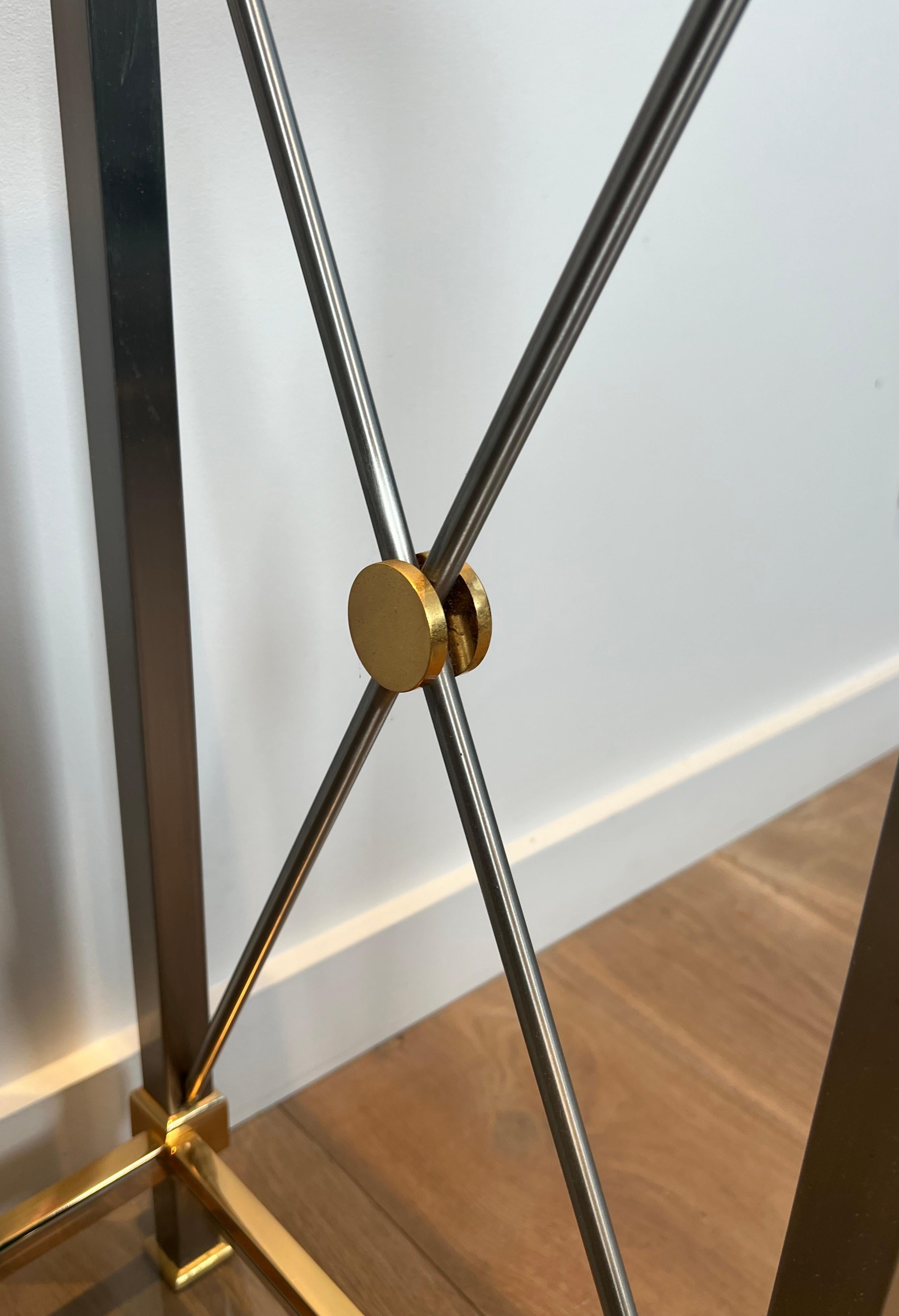 Gran consola de latón dorado y metal de cañón de estilo neoclásico en venta 8