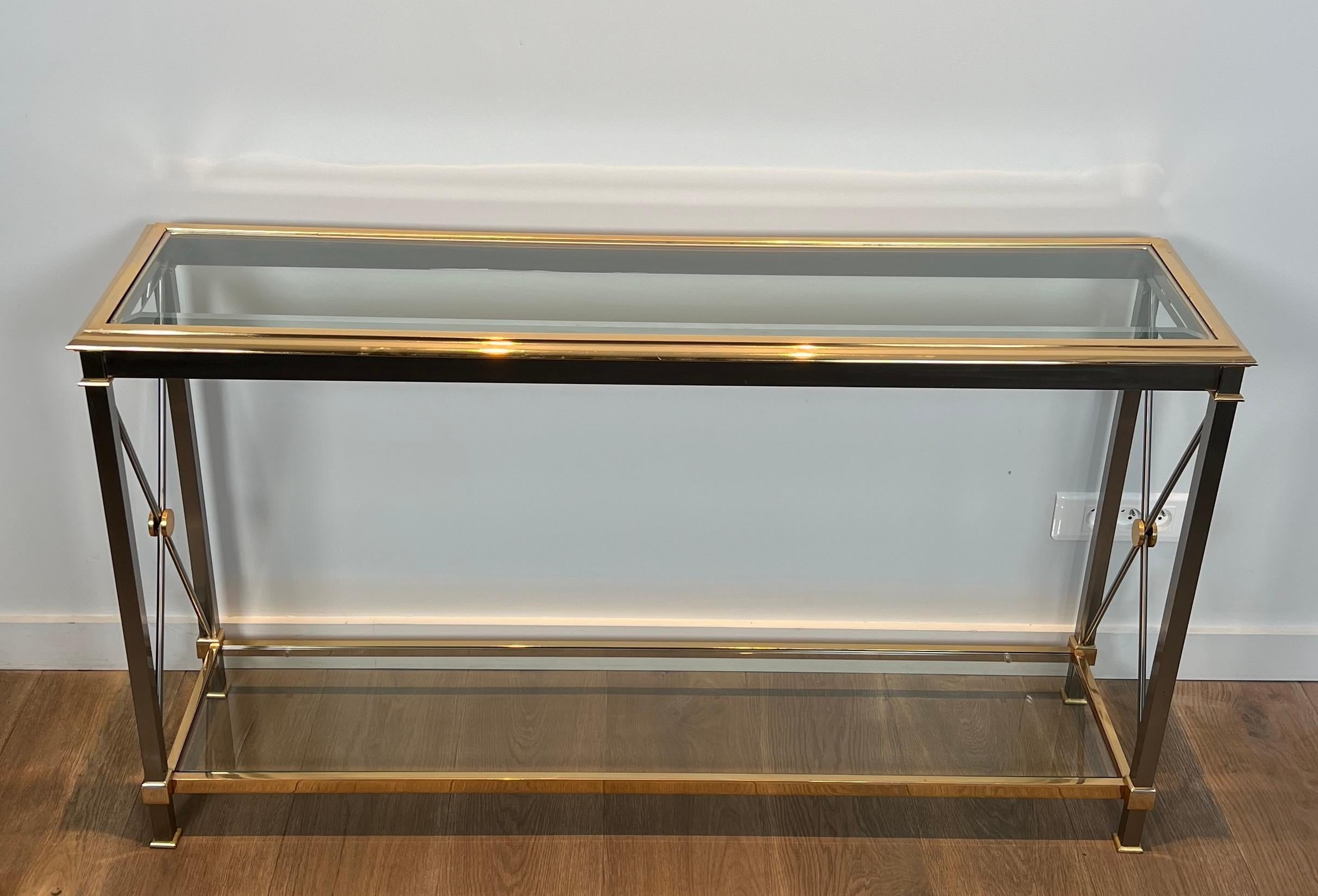 Gran consola de latón dorado y metal de cañón de estilo neoclásico Neoclásico en venta